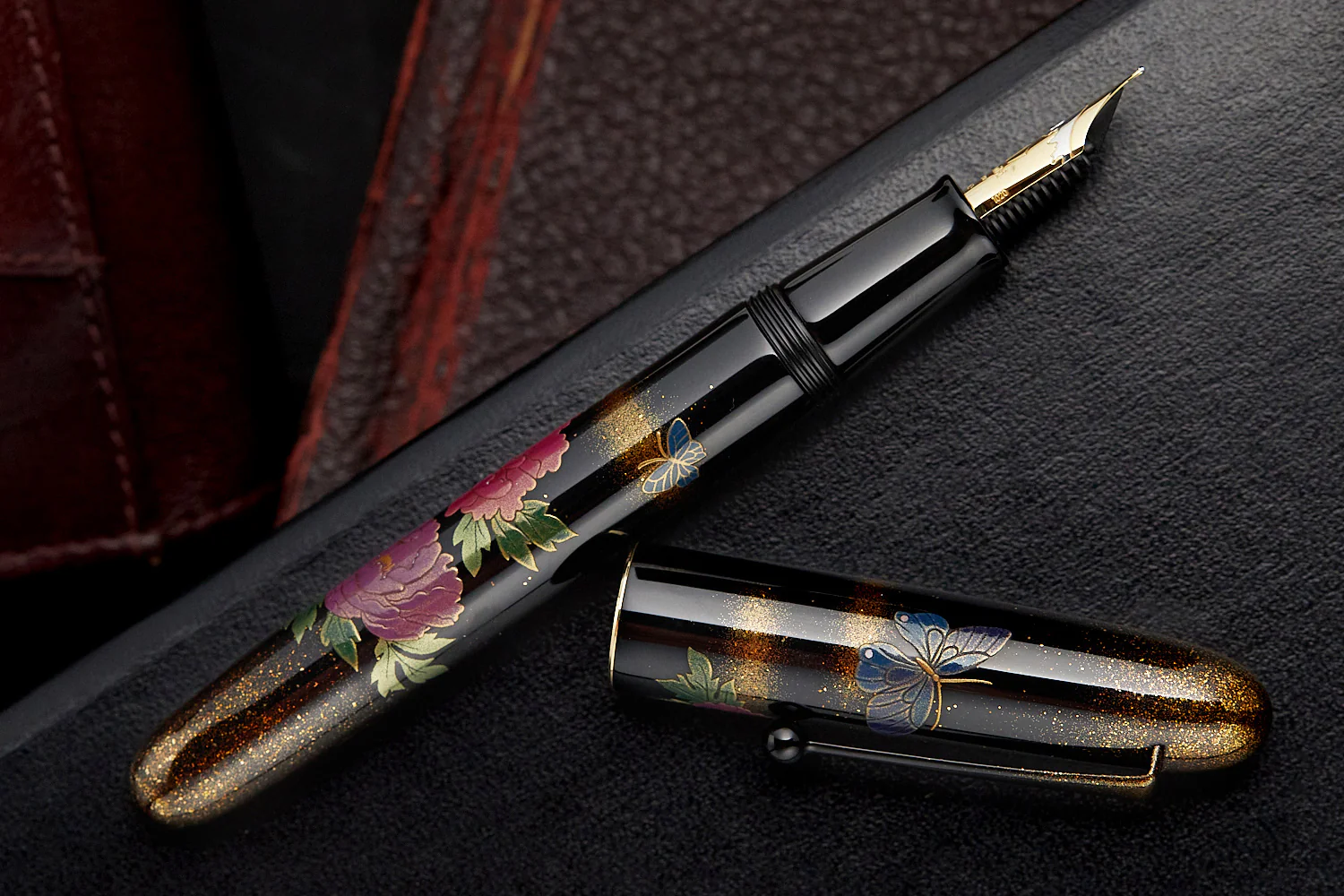 Namiki Yukari Royale Maki-e Fountain Pen - Peony - Image 5