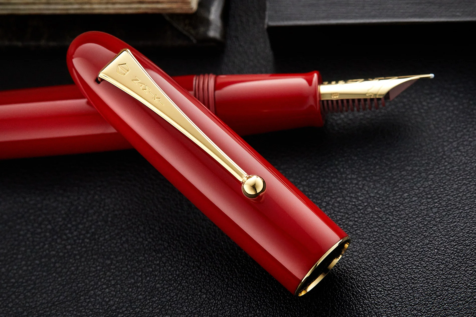 Namiki Yukari Royale Urushi Fountain Pen - Vermillion - Image 10