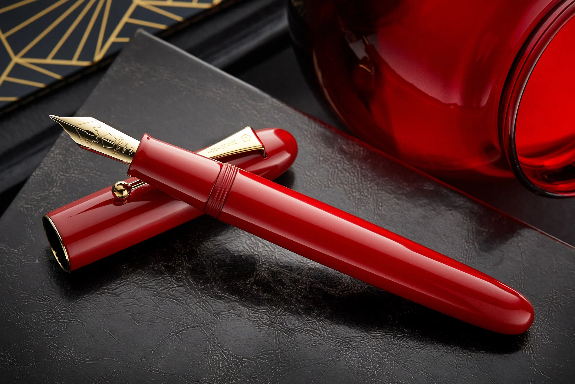 Namiki Yukari Royale Urushi Fountain Pen - Vermillion - Image 8
