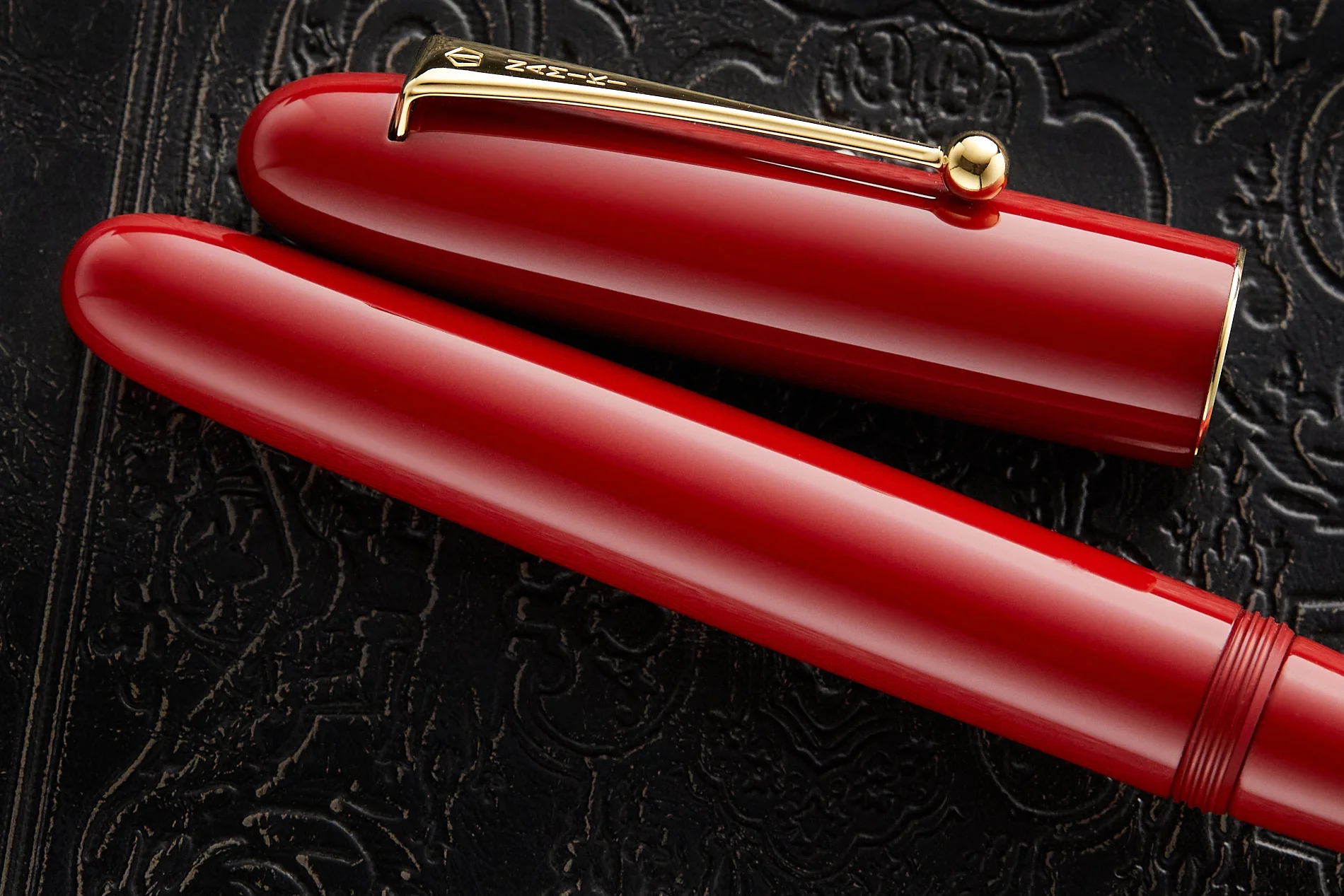Namiki Yukari Royale Urushi Fountain Pen - Vermillion - Image 9