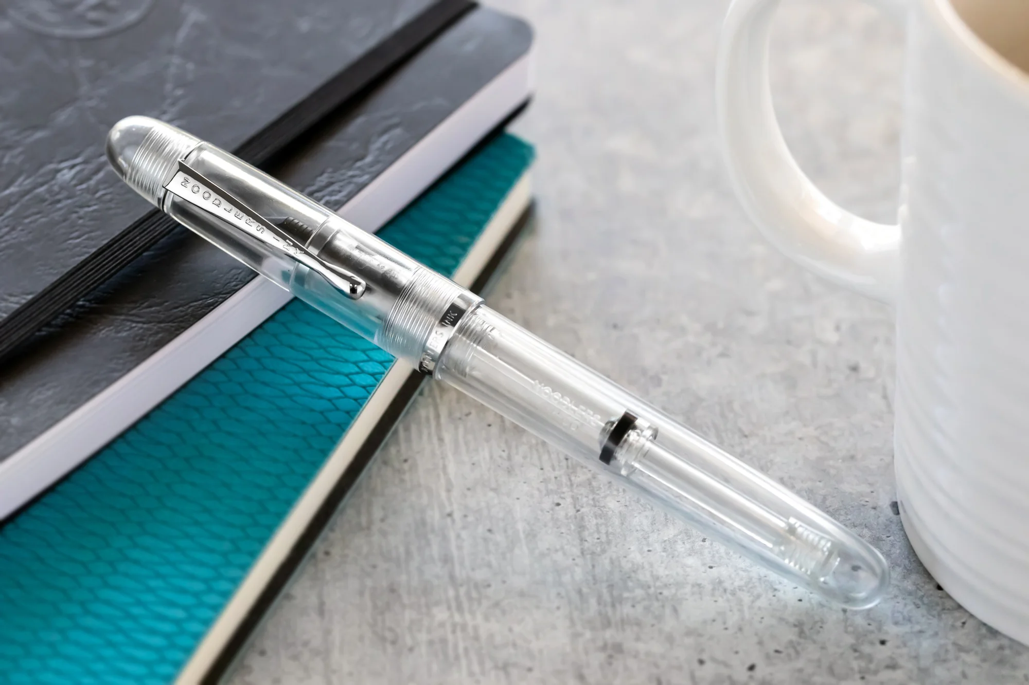 Noodler's Triple Tail Flex Fountain Pen - Clear - Image 6
