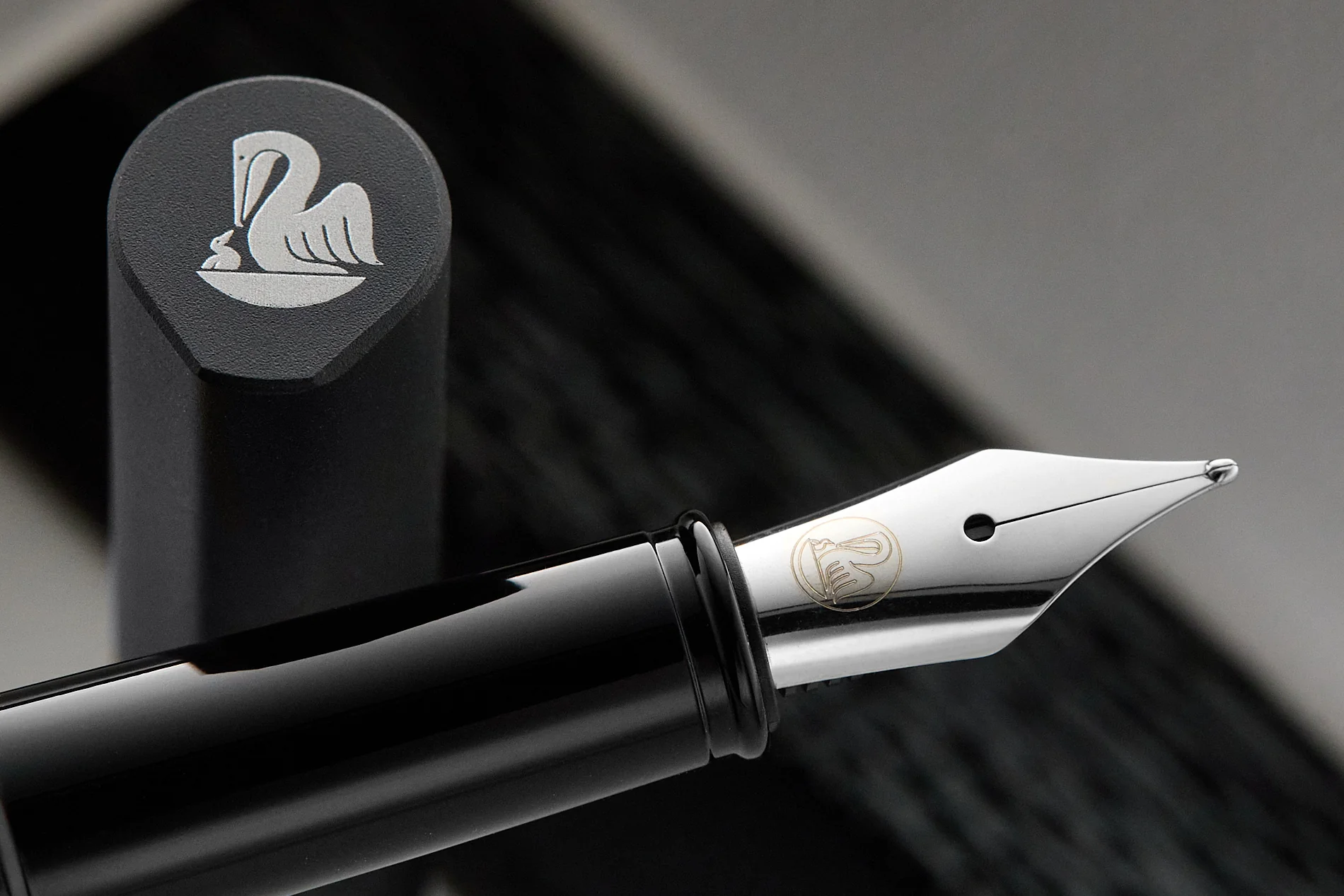 Pelikan Ineo Fountain Pen - Black Rock - Image 8
