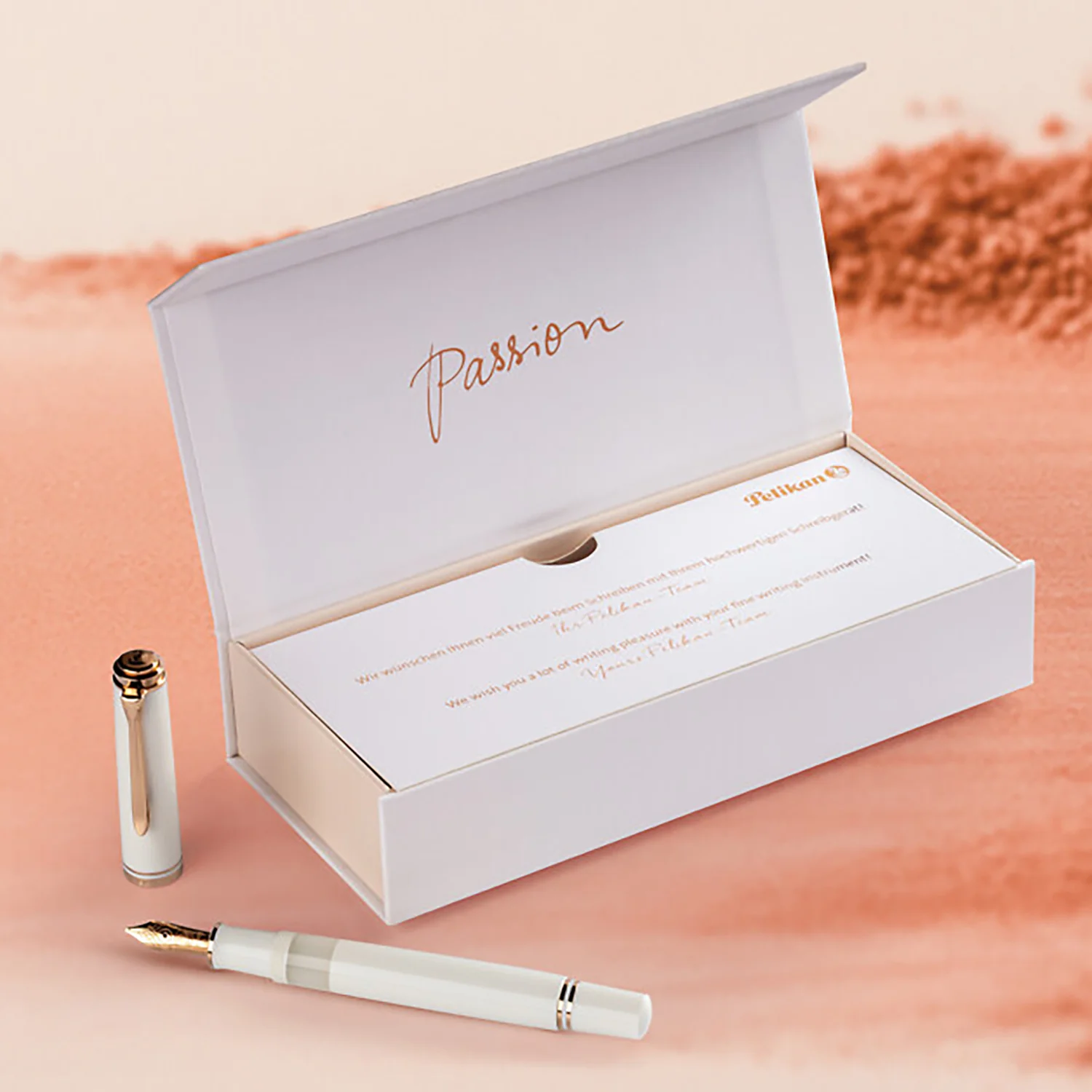 Pelikan M600 Fountain Pen - White & Rose Gold (Special Edition) - Image 10