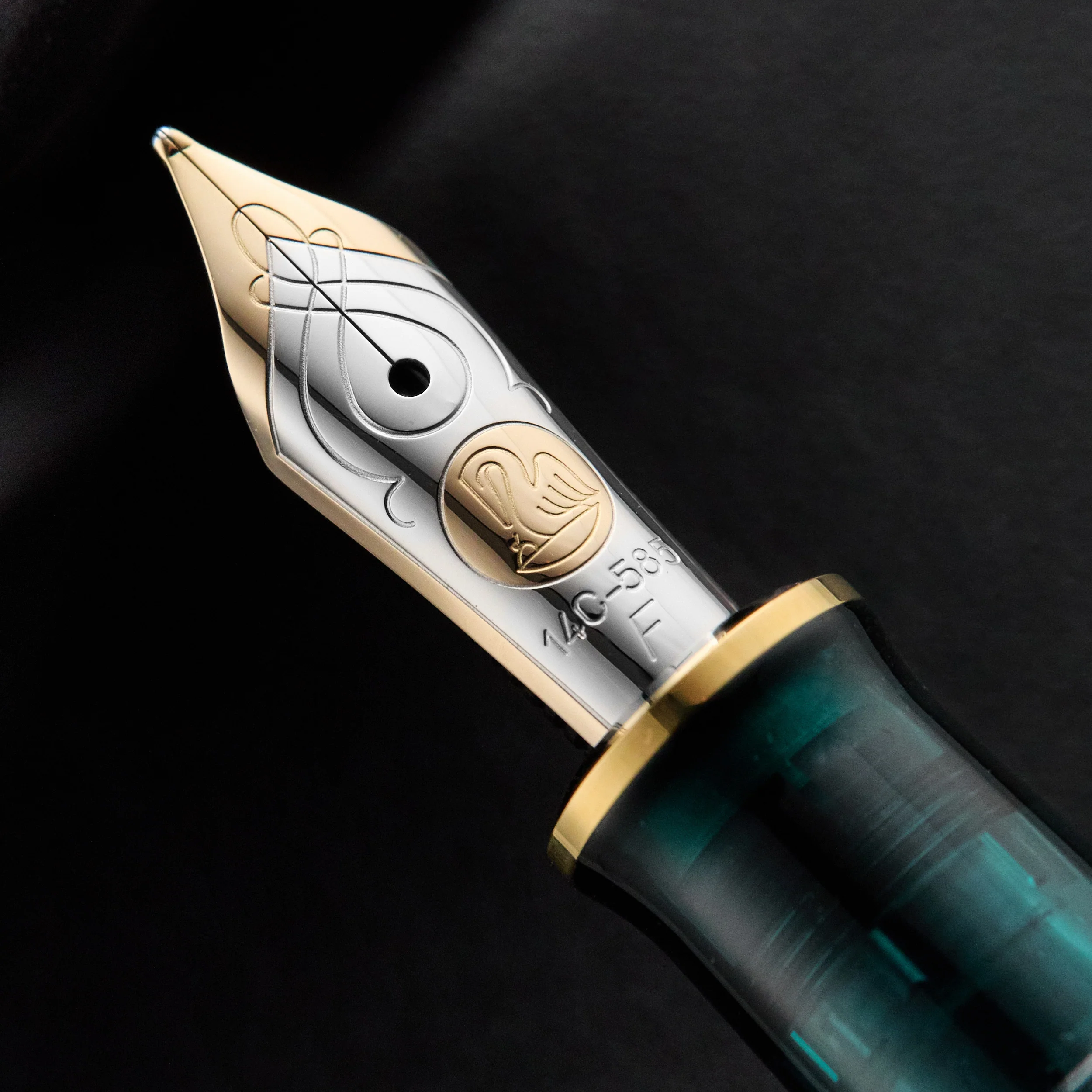 Pelikan M601 Fountain Pen - Rudi Rother (Special Edition) - Image 7