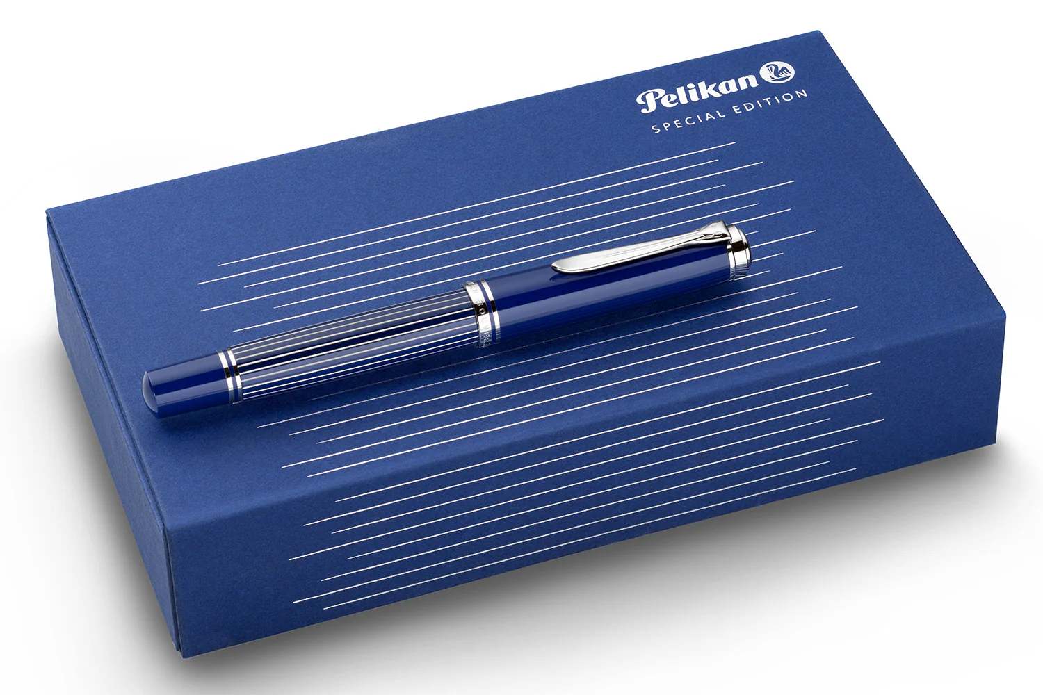 Pelikan M815 Fountain Pen - Metal Striped Blue (Special Edition) - Image 11