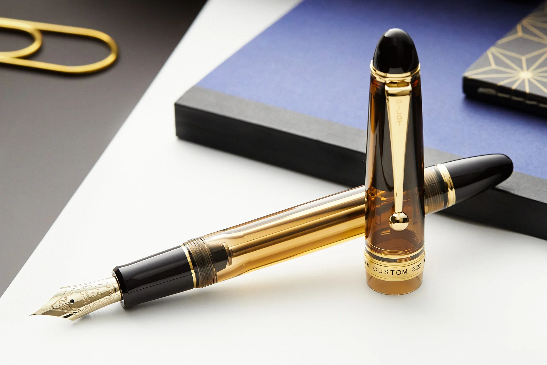 Pilot Custom 823 Fountain Pen - Amber - Image 7