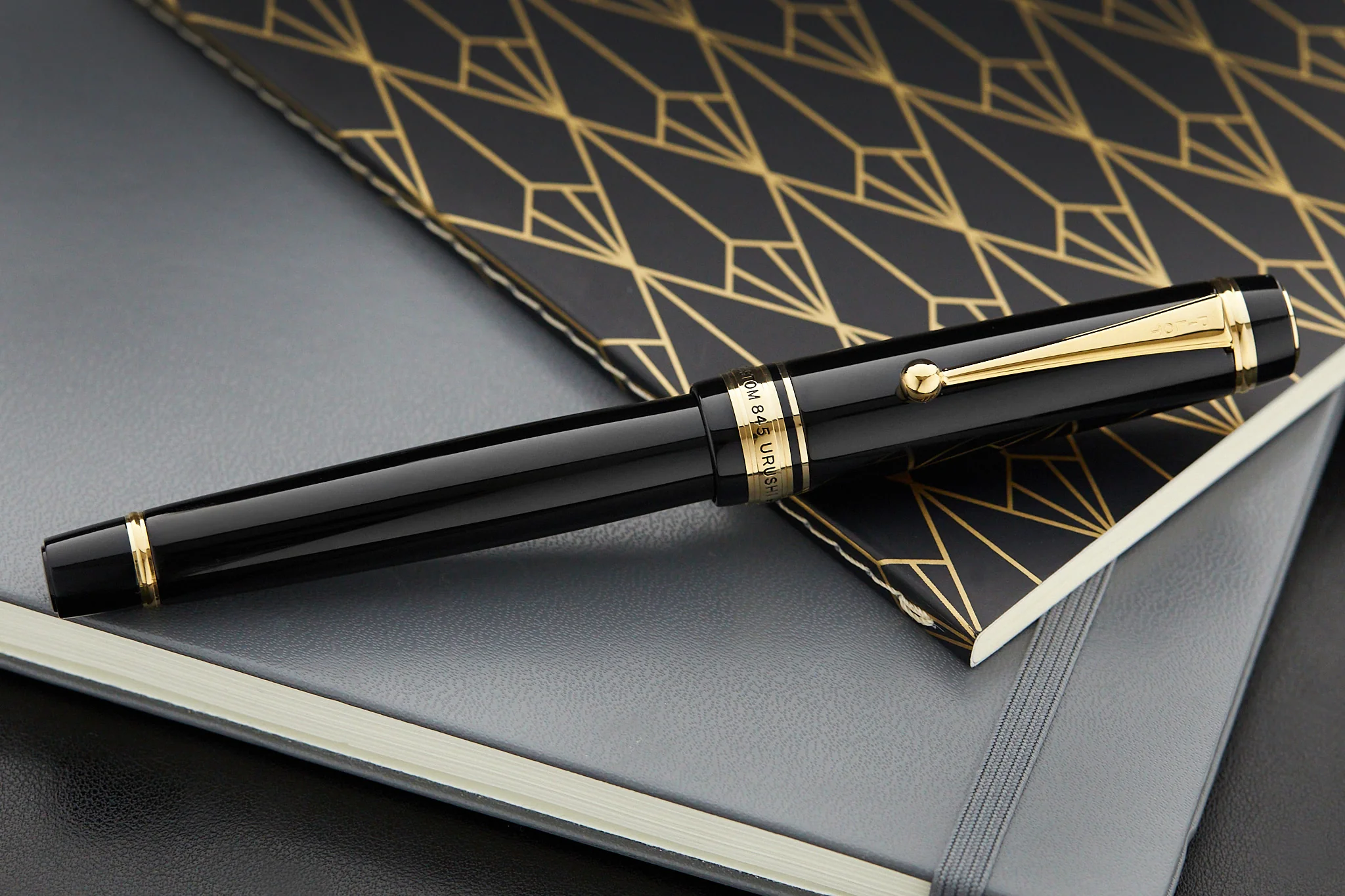 Pilot Custom 845 Urushi Fountain Pen - Black - Image 6