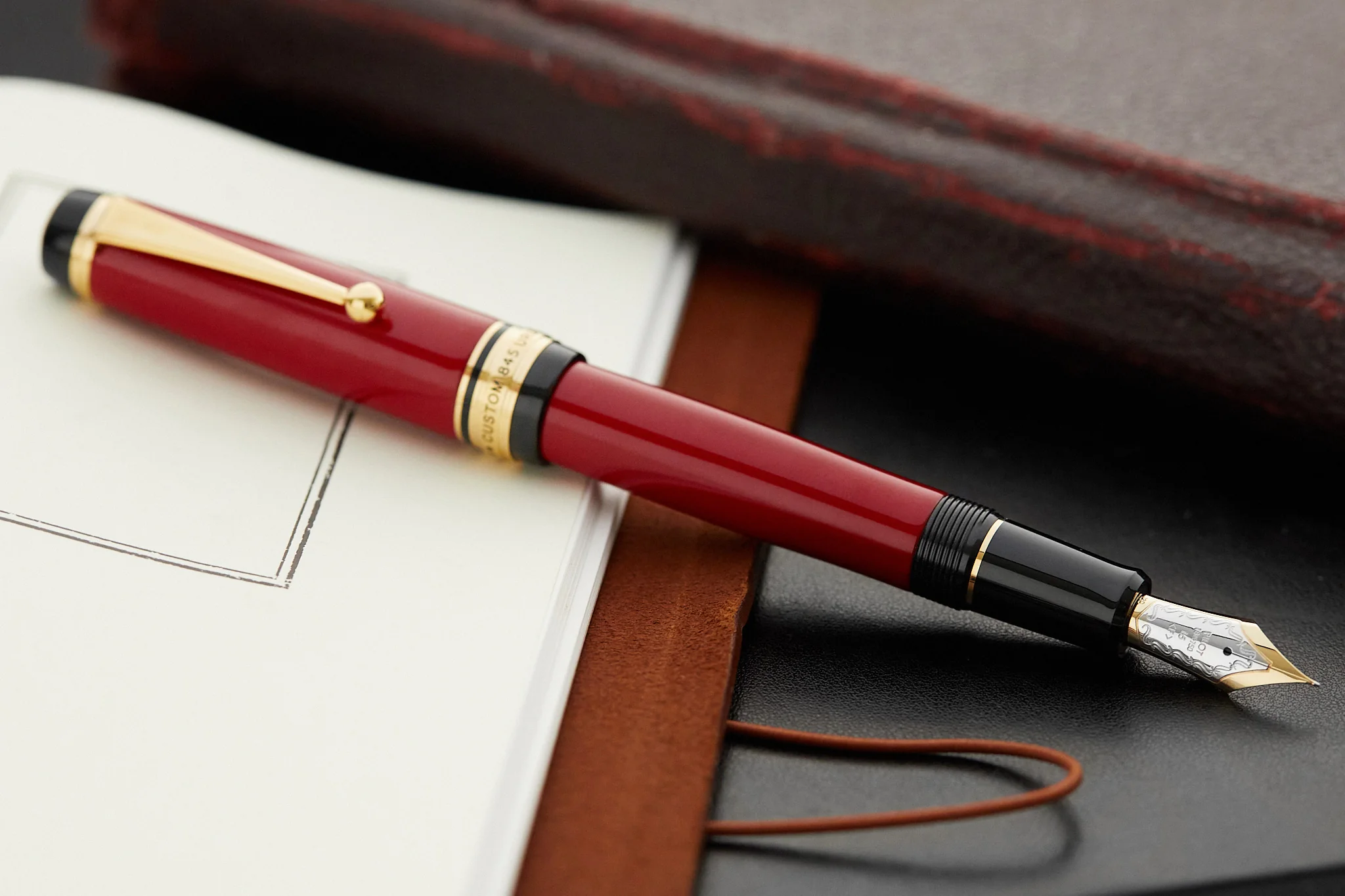 Pilot Custom 845 Urushi Fountain Pen - Vermillion - Image 11