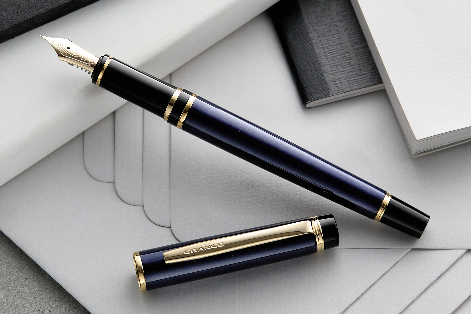 Pilot Grance Fountain Pen - Navy Blue - Image 10