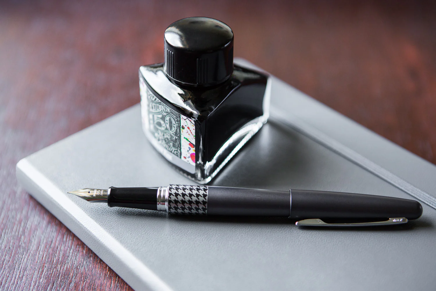 Pilot Metropolitan Fountain Pen - Retro Pop Gray - Image 7