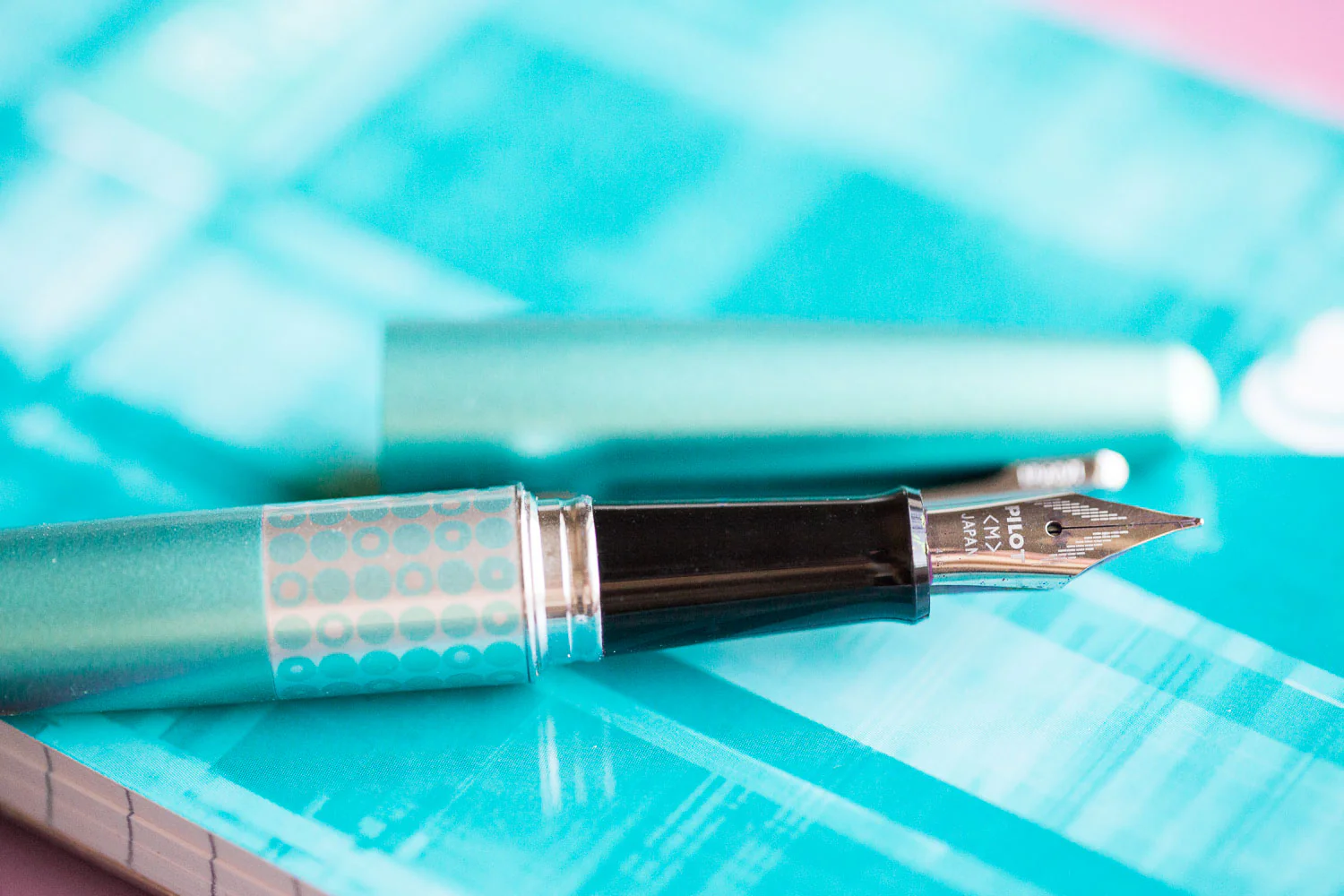 Pilot Metropolitan Fountain Pen - Retro Pop Turquoise - Image 7