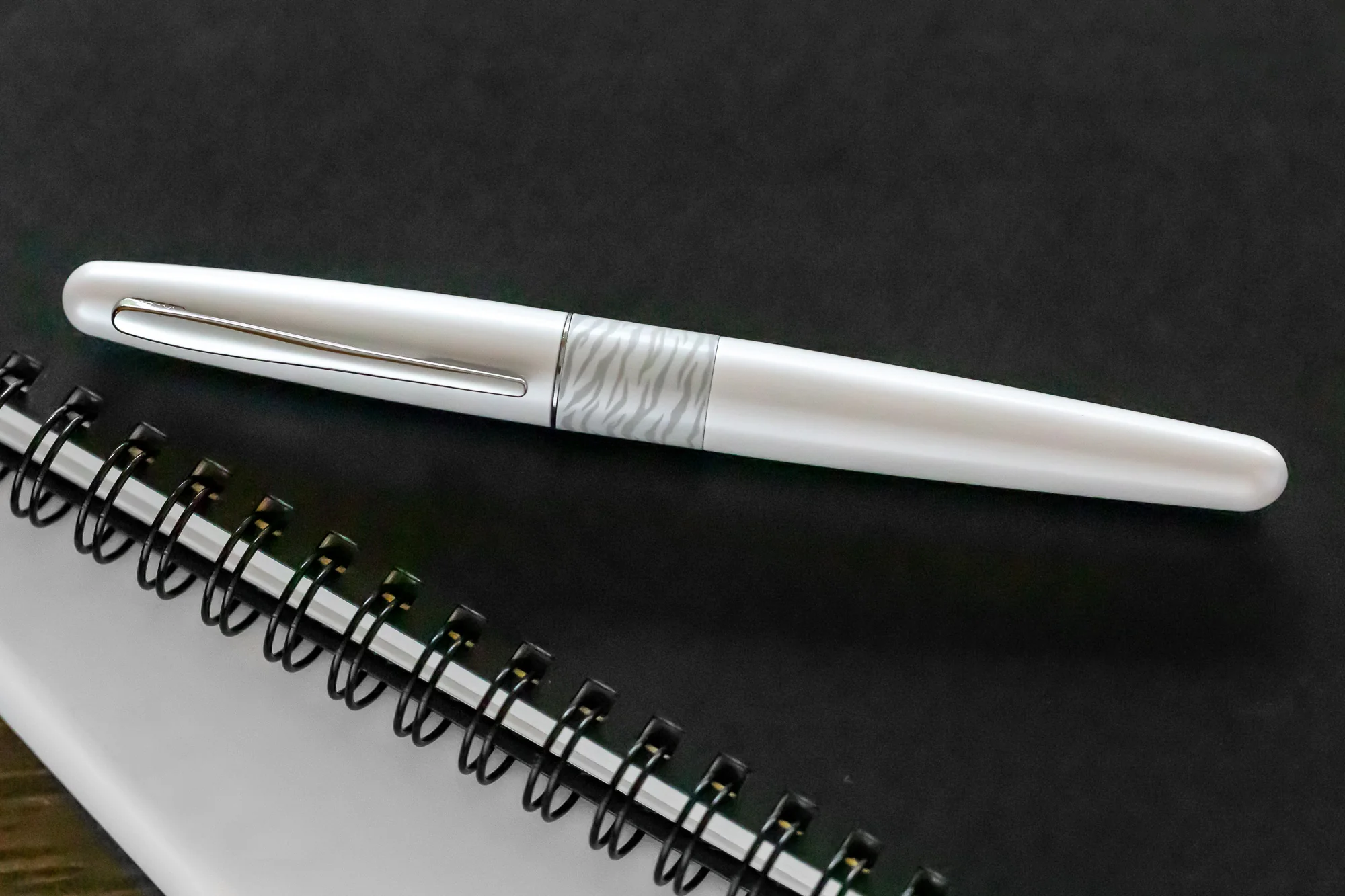 Pilot Metropolitan Fountain Pen - White Tiger - Image 6