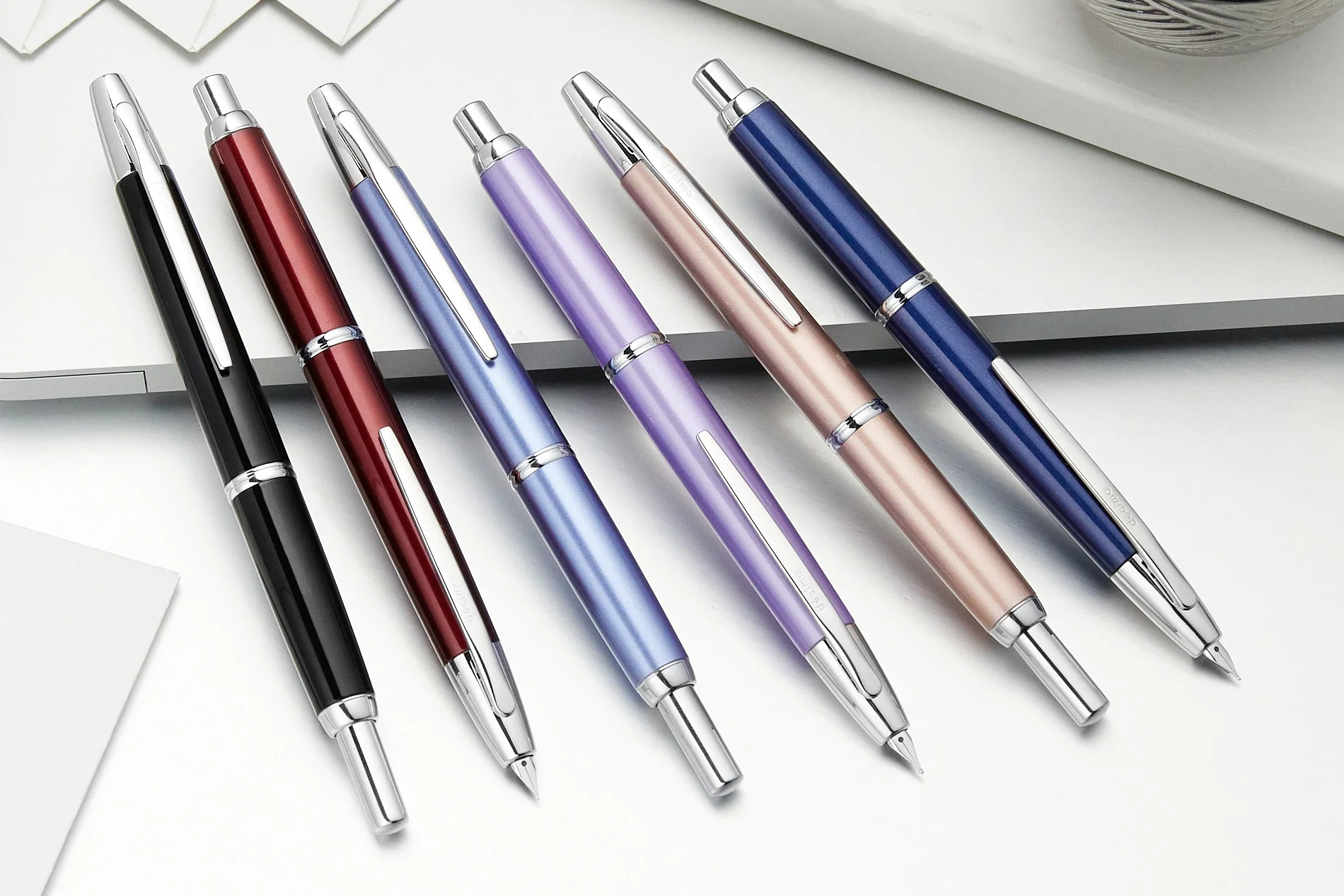 Pilot Vanishing Point Decimo Fountain Pen - Black - Image 10
