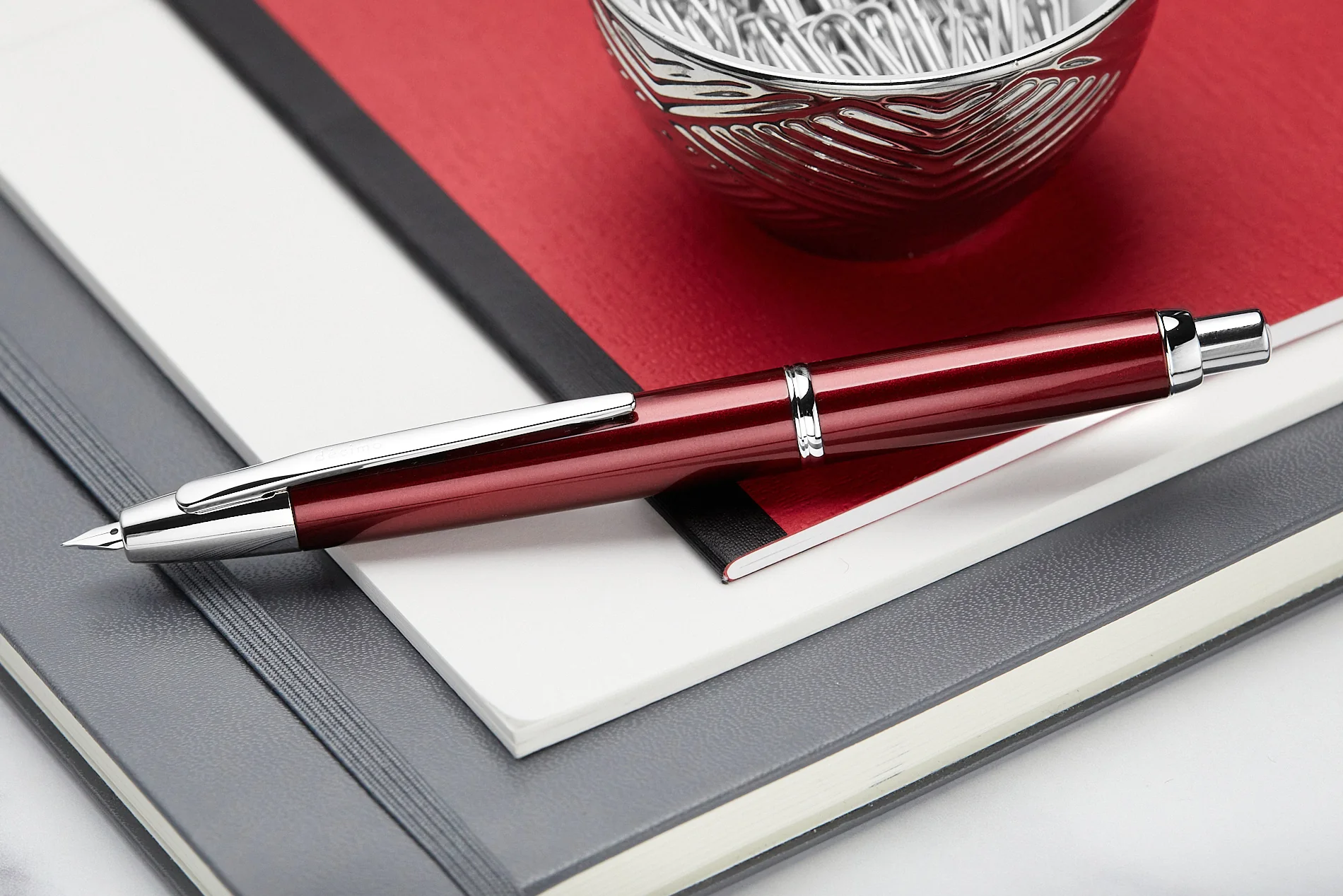 Pilot Vanishing Point Decimo Fountain Pen - Burgundy - Image 6
