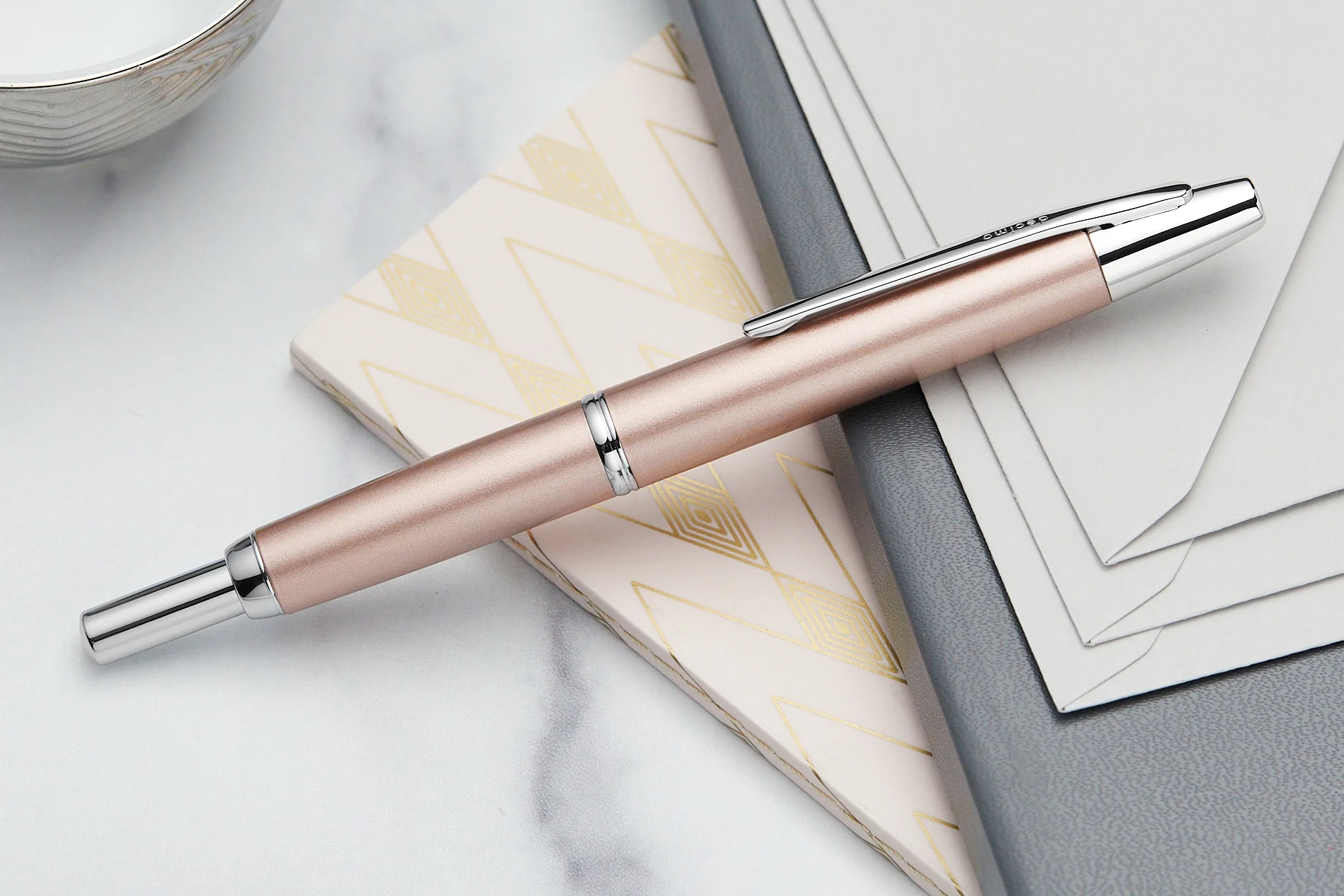 Pilot Vanishing Point Decimo Fountain Pen - Champagne - Image 7