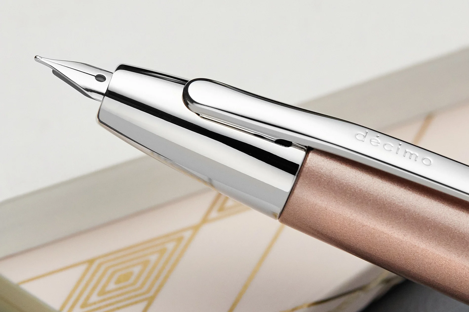 Pilot Vanishing Point Decimo Fountain Pen - Champagne - Image 8