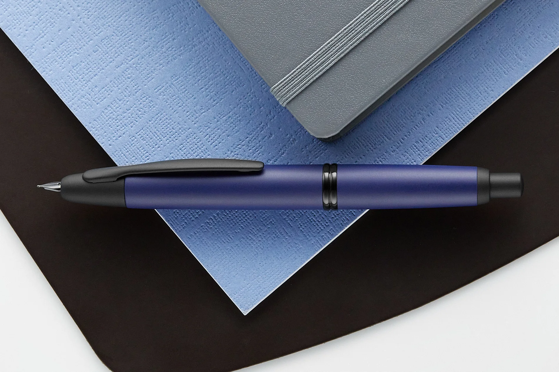 Pilot Vanishing Point Fountain Pen - Blue Matte - Image 11