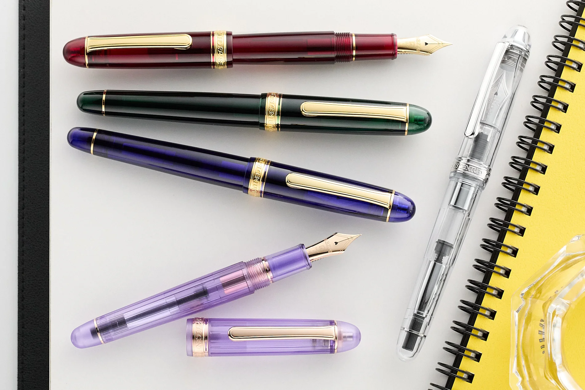 Platinum #3776 Century Fountain Pen - Chartres Blue/Gold - Image 9