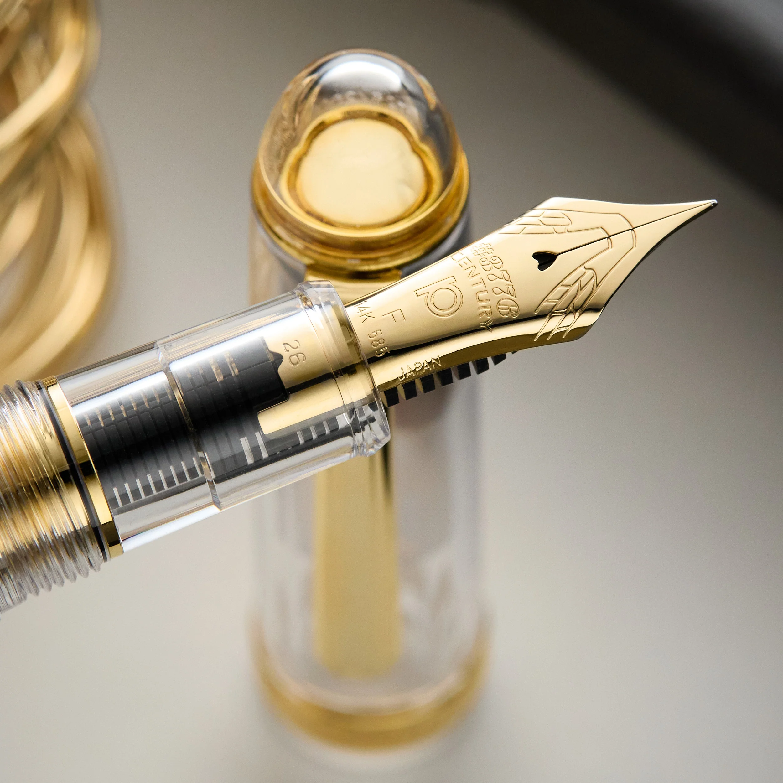Platinum #3776 Century Ver. 2.0 Fountain Pen - Demonstrator (Limited Edition) - Image 4