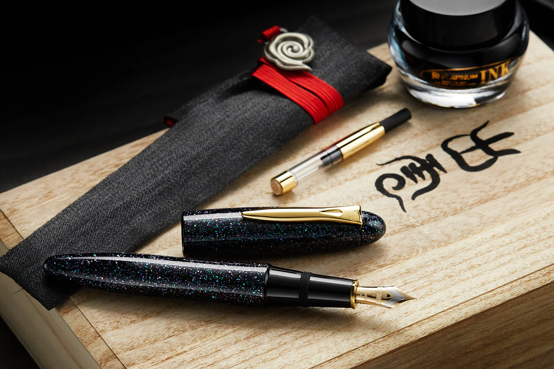 Platinum Izumo Fountain Pen - Raden Galaxy - Image 4