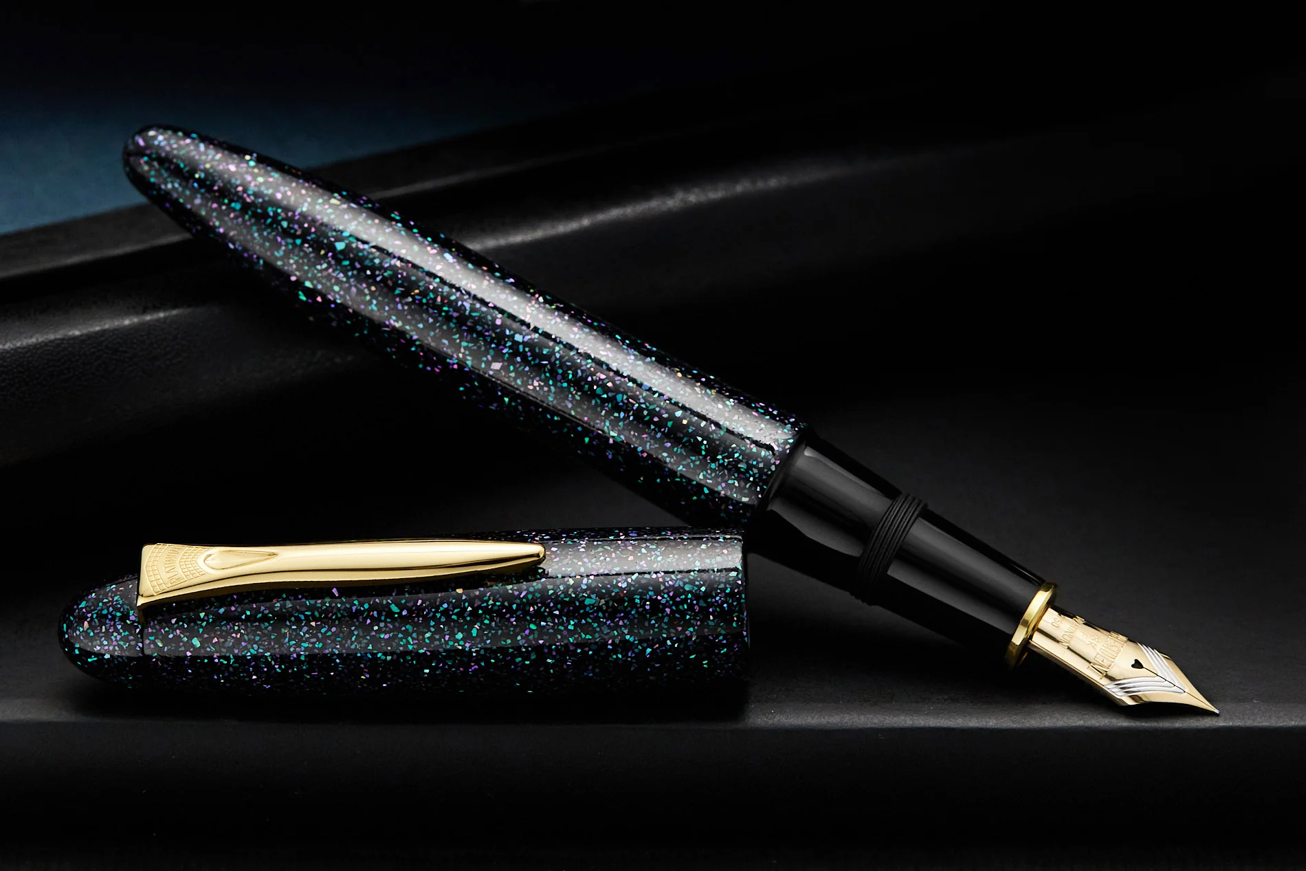 Platinum Izumo Fountain Pen - Raden Galaxy - Image 5