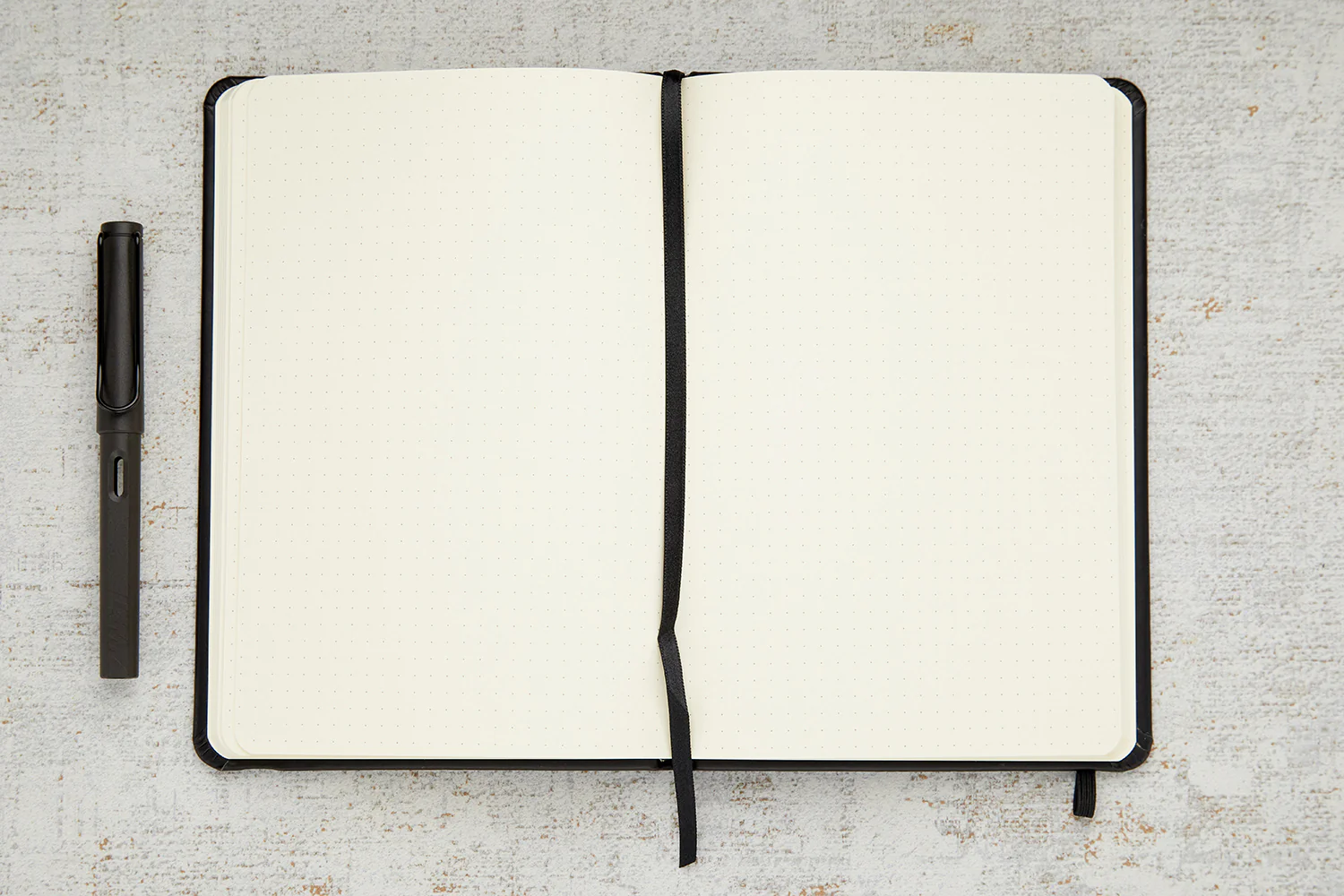 Rhodia A5 Webnotebook - Black, Dot Grid - Image 2