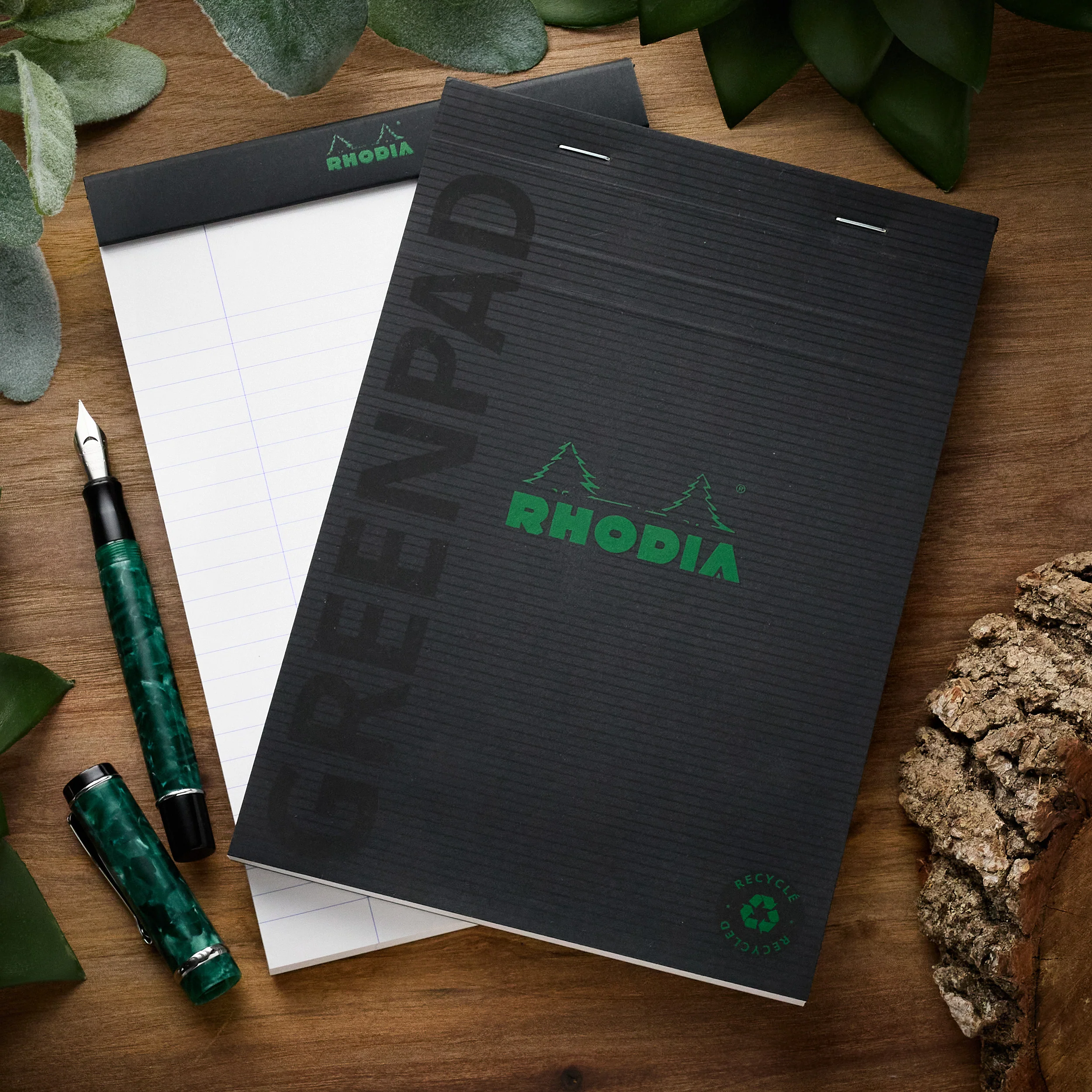 Rhodia No. 16 A5 Greenpad - Black, Lined - Image 5