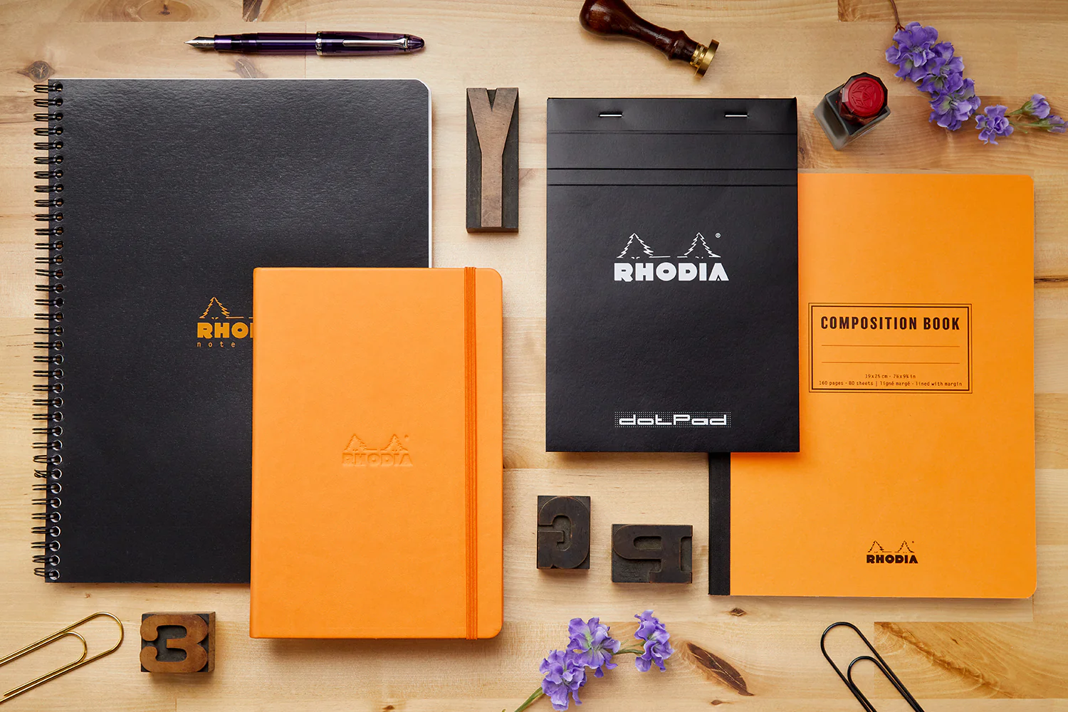 Rhodia No. 16 A5 Notepad - Black, Dot Grid - Image 9