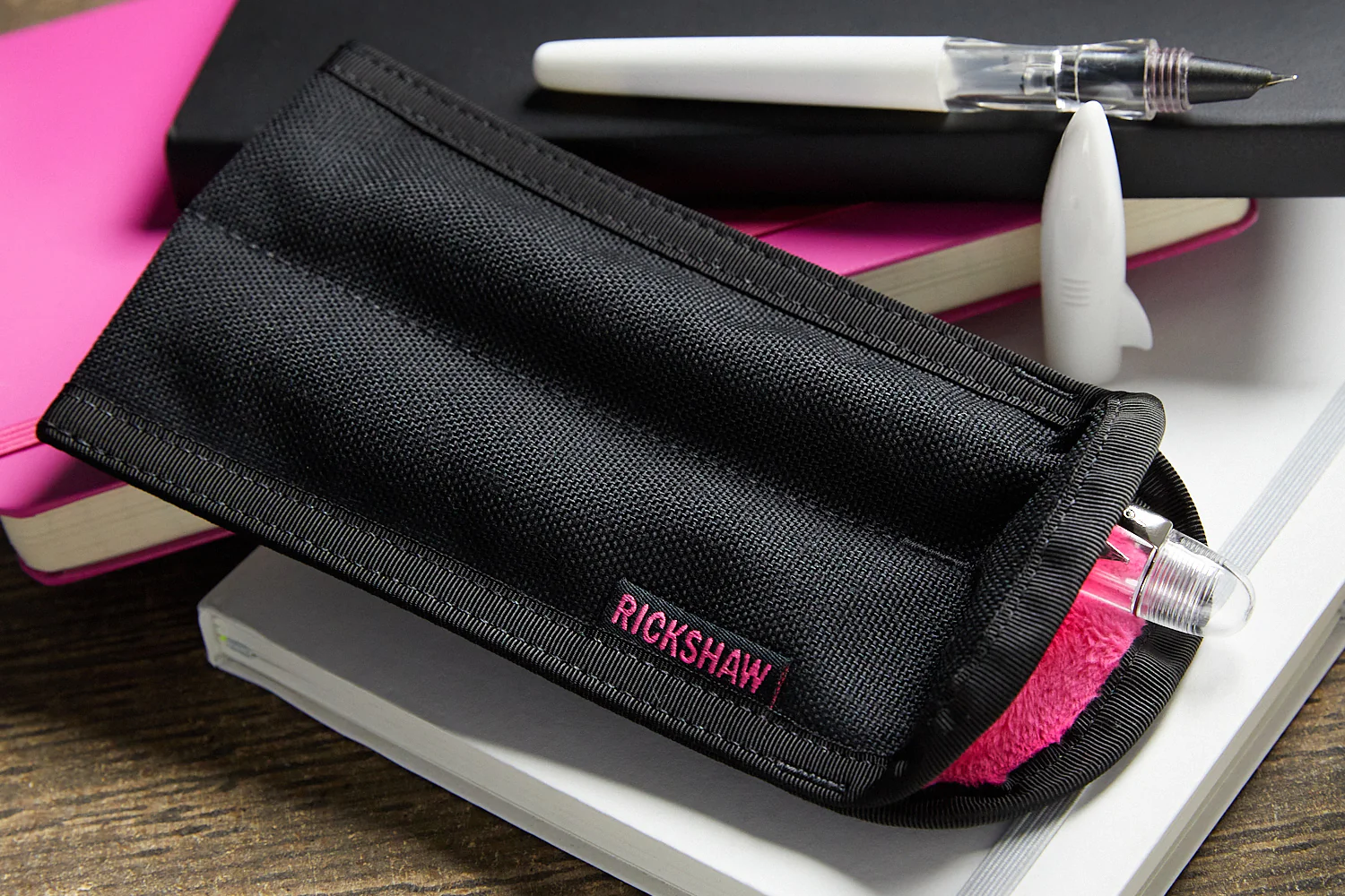 Rickshaw Bagworks 2 Pen Long Coozy - Black/Pink - Image 3