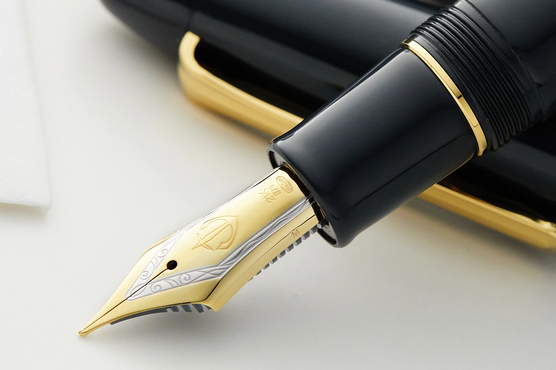 Sailor 1911 King of Pens Color Urushi Ebonite Fountain Pen - Dusk Blue - Image 4