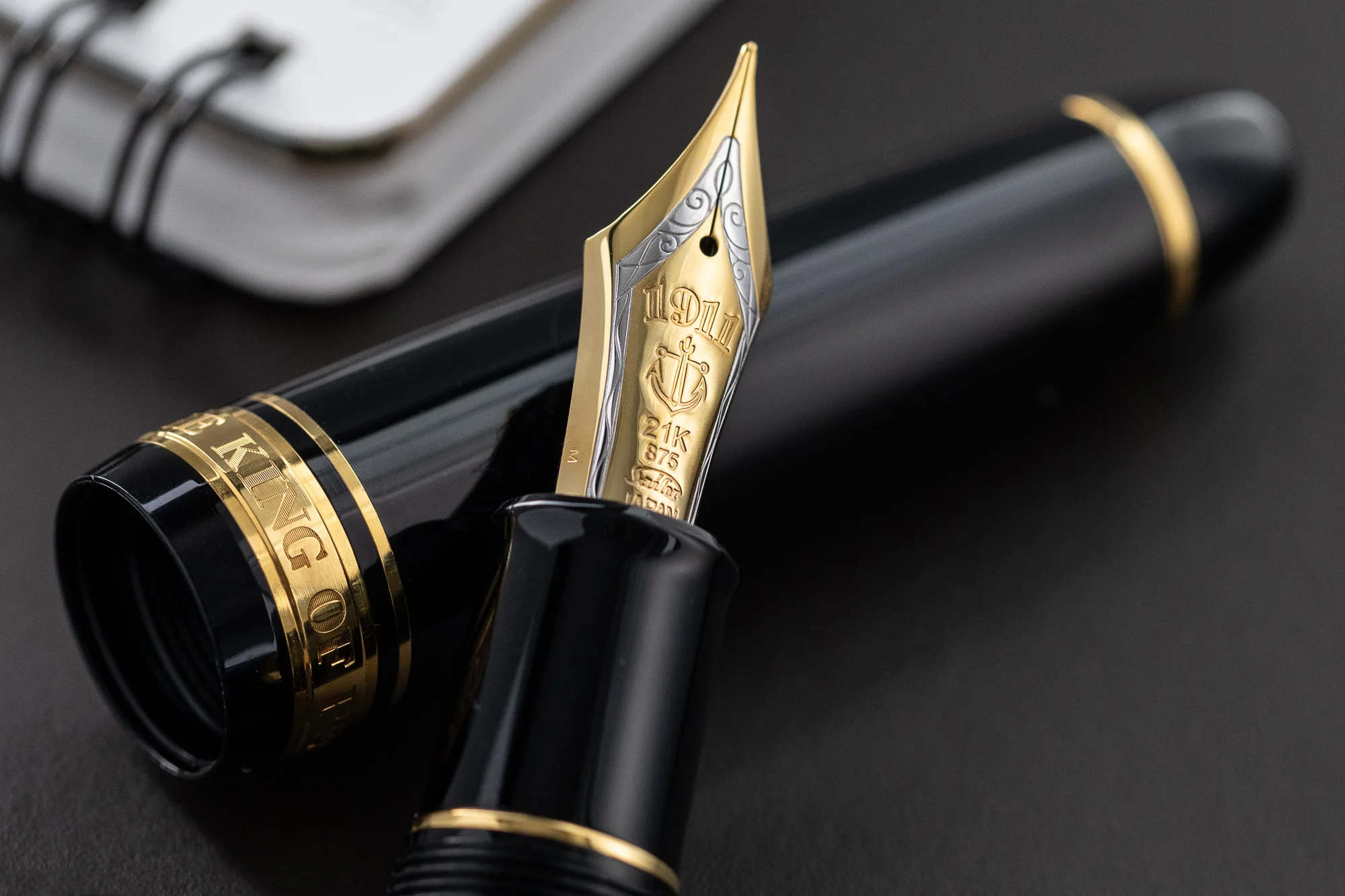 Sailor 1911 King of Pens Fountain Pen - Black/Gold - Image 9