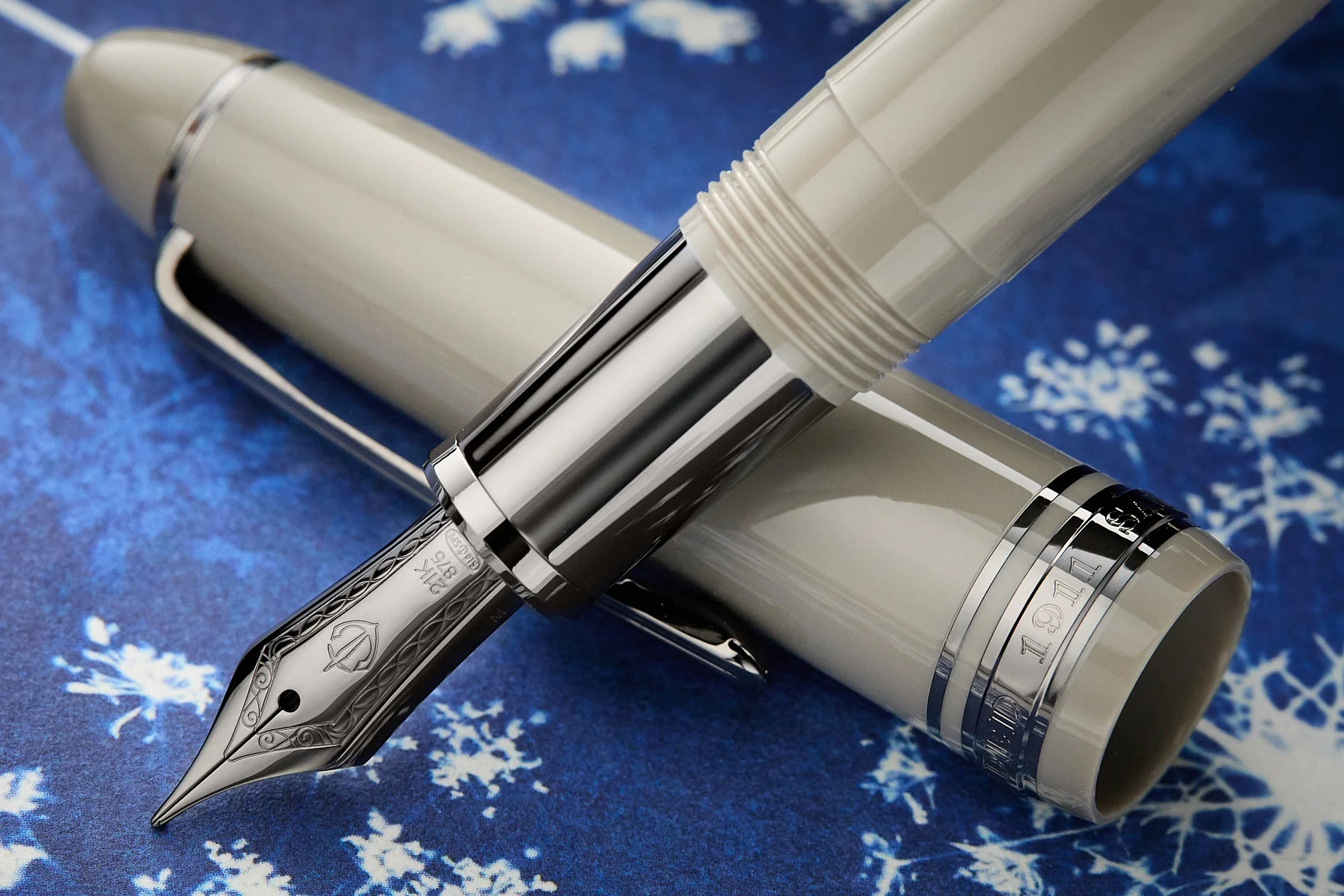 Sailor 1911L Fountain Pen - Themis - Image 10