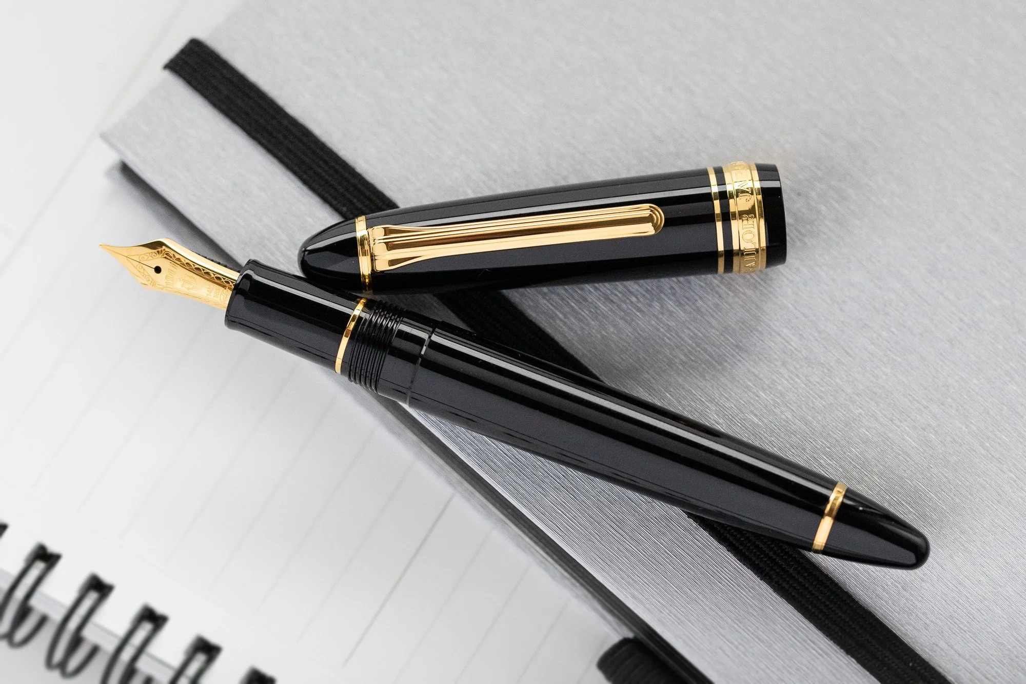 Sailor 1911S Fountain Pen - Black/Gold - Image 7