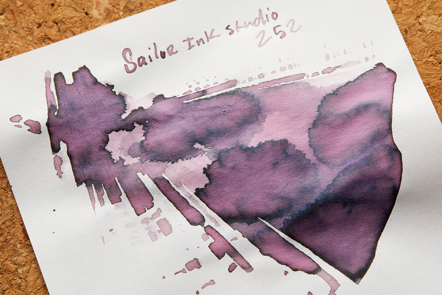 Sailor Ink Studio 252 - 20ml Bottled Ink - Image 5