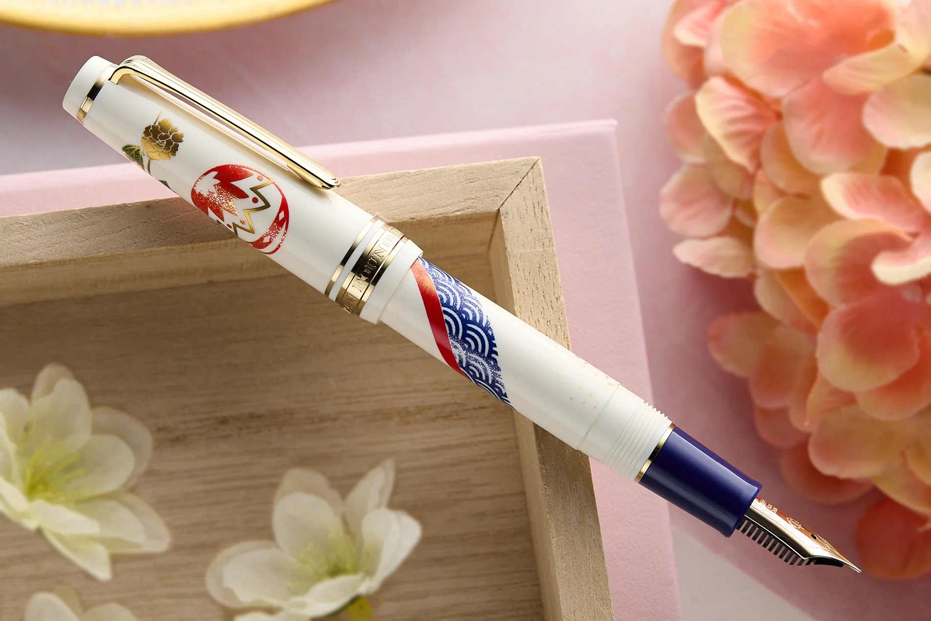 Sailor Pro Gear Slim Fountain Pen - Happiness (Limited Production) - Image 3