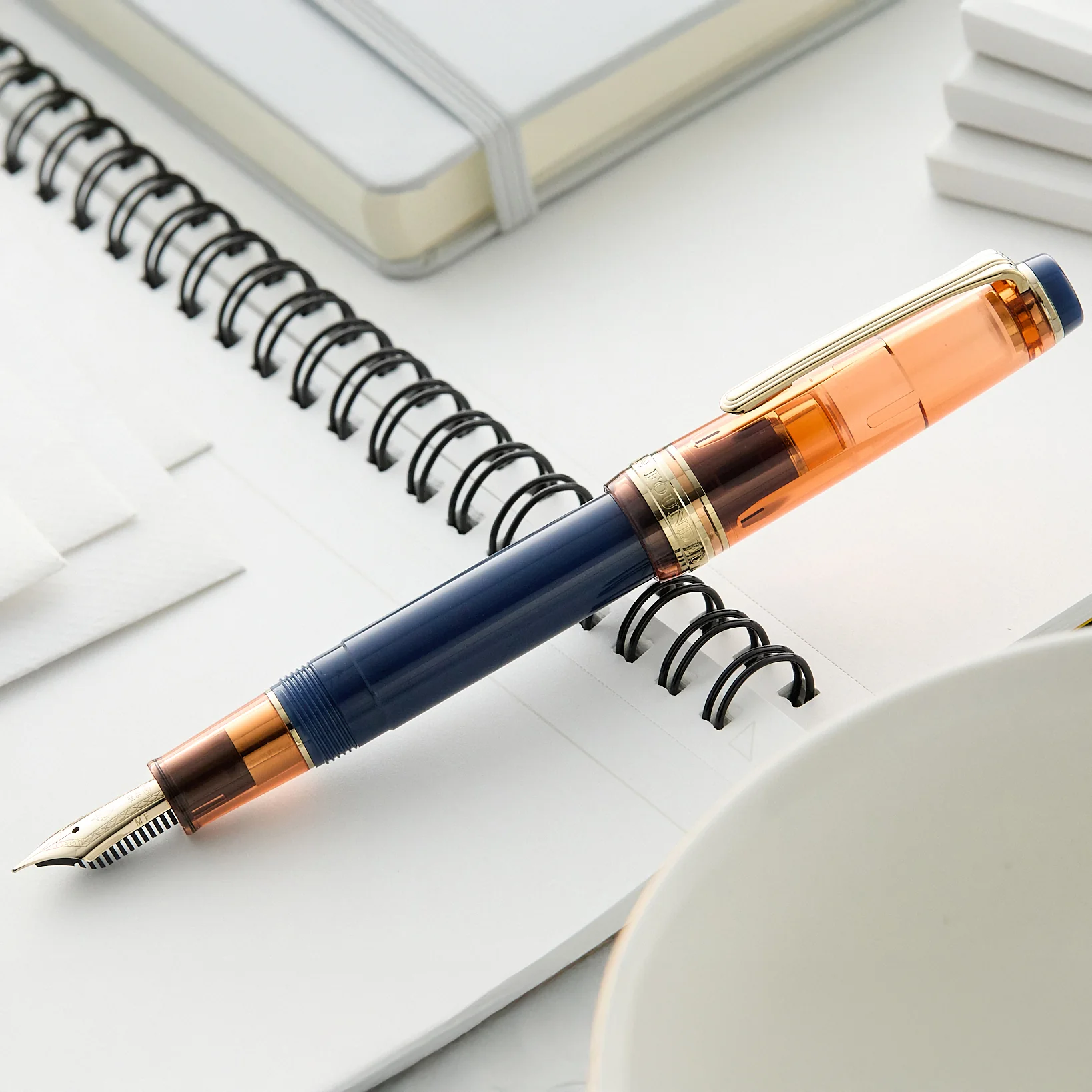 Sailor Pro Gear Slim Manyo Fountain Pen Set - Persimmon (Limited Edition)
