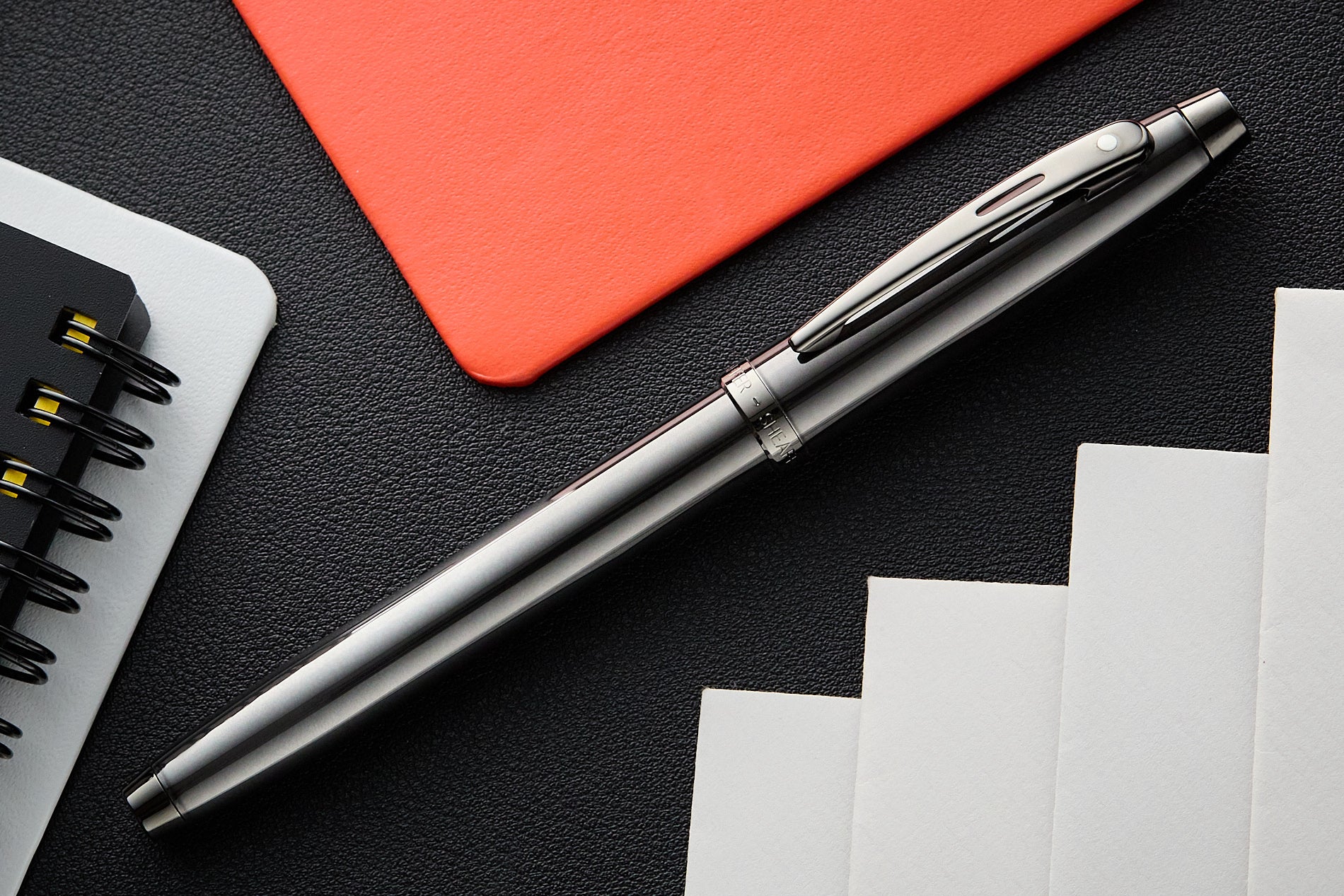 Sheaffer 100 Fountain Pen - Gunmetal - Image 7