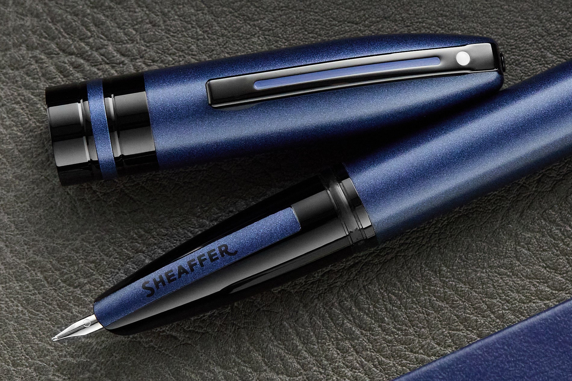 Sheaffer Icon Fountain Pen - Blue/Black - Image 11