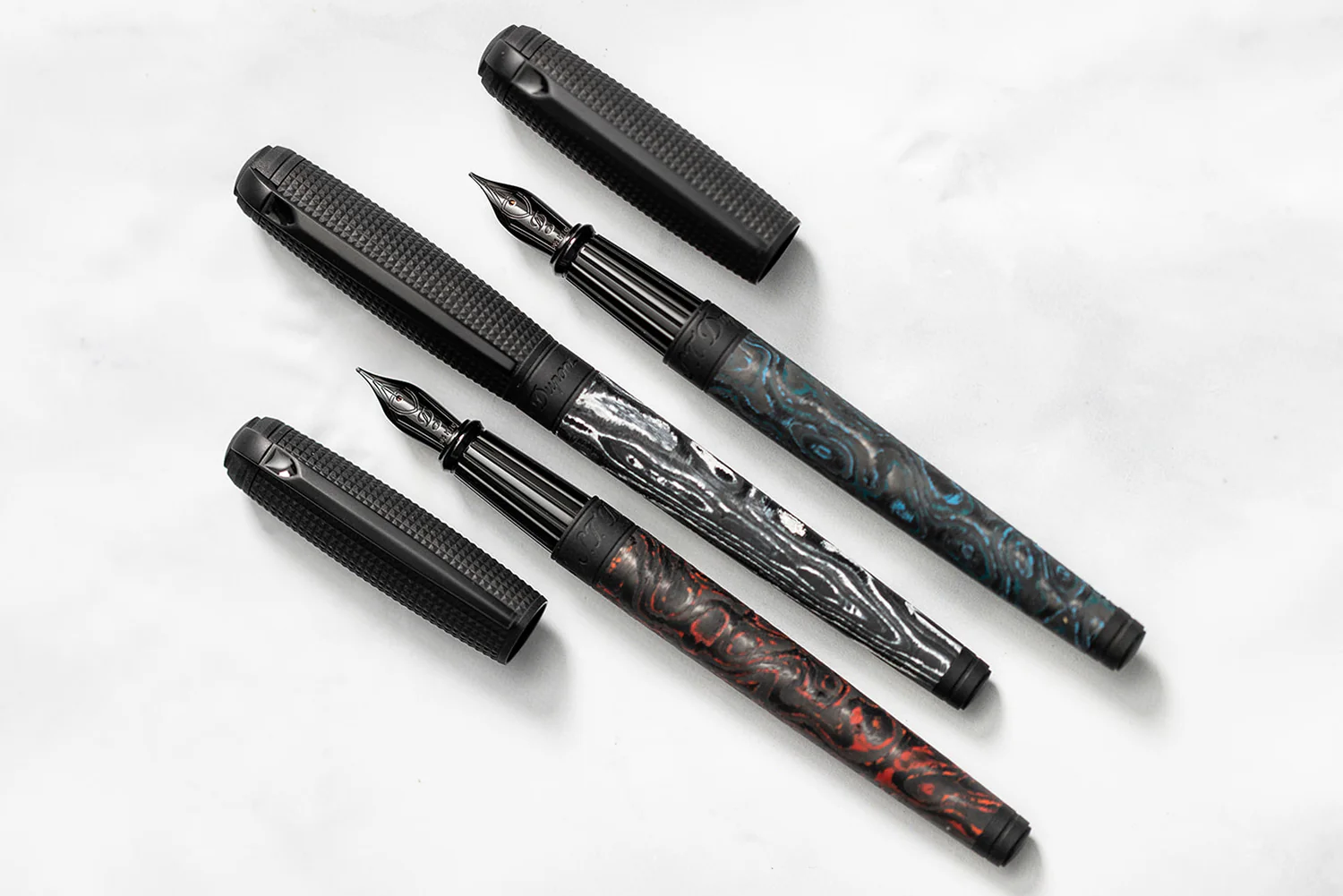 S.T. Dupont Line D Large Carbon Fountain Pen - Dark Storm - Image 9