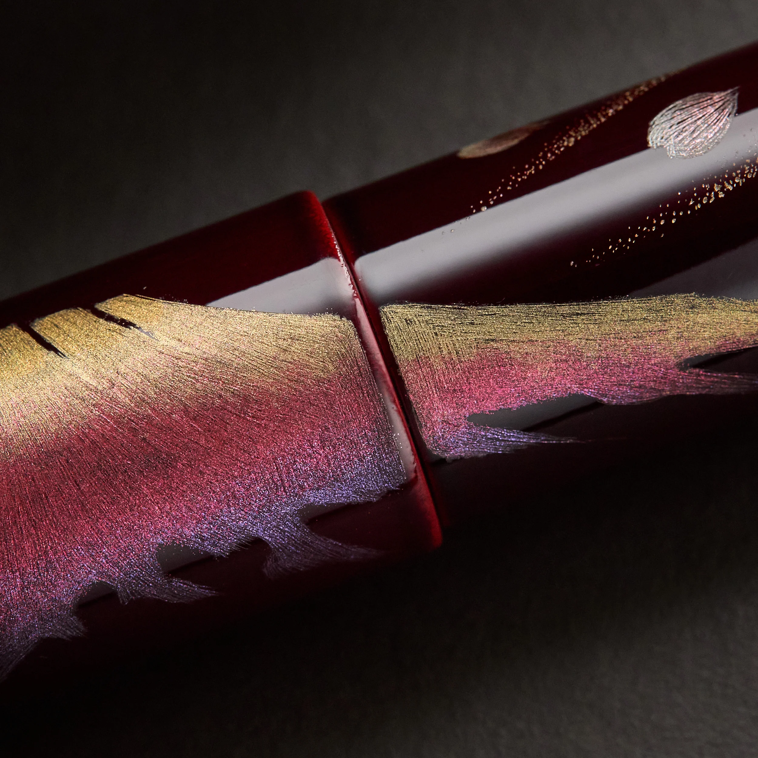 TACCIA Empress Maki-e Fountain Pen - Aka Fuji and Sakura Chinkin Benizakura (Limited Edition) - Image 13