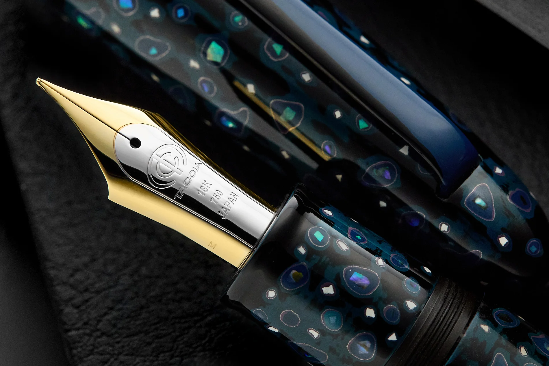 TACCIA Empress Shin Tsugaru Nuri Fountain Pen - Ao-Iro (Limited Edition) - Image 6