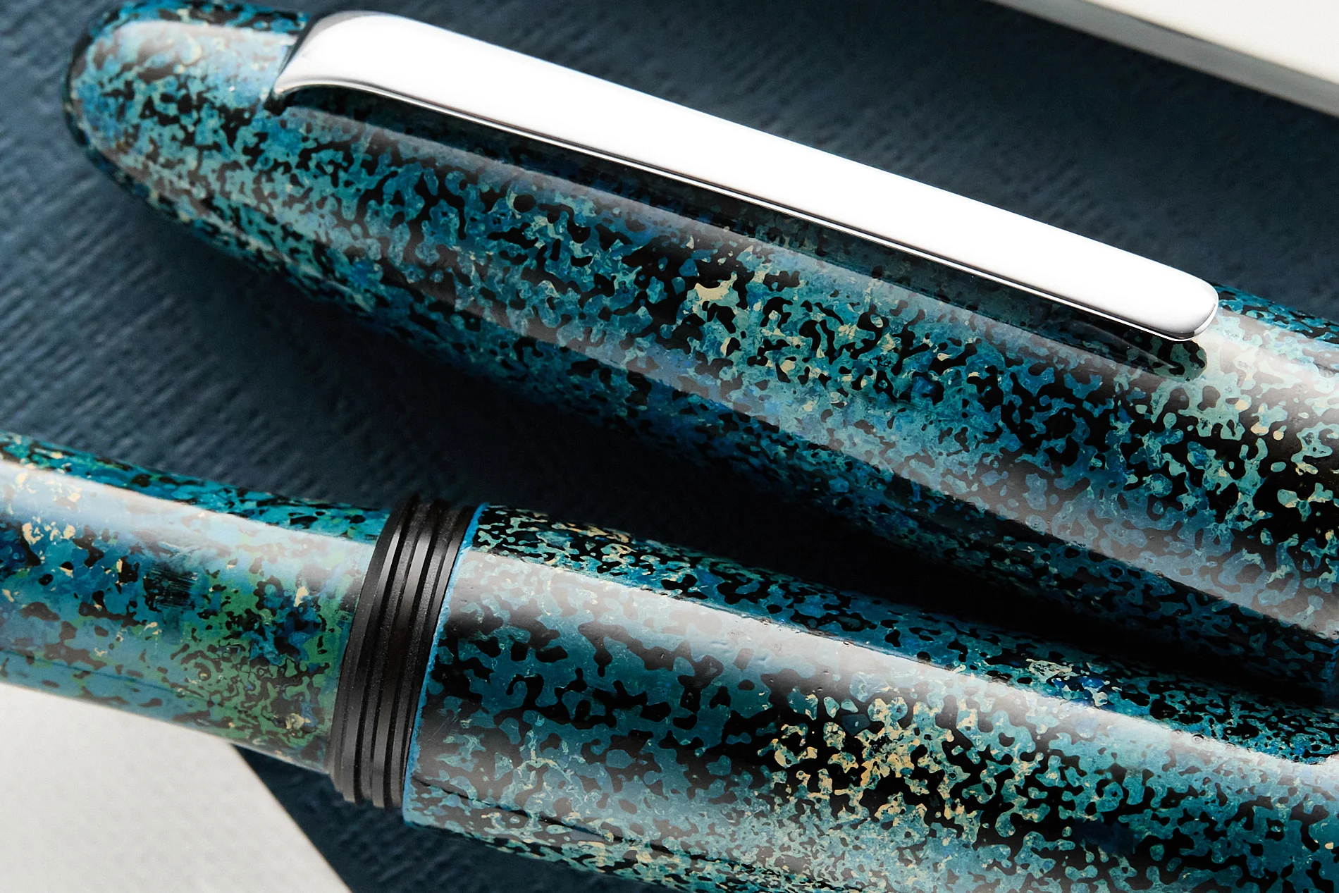 TACCIA Miyabi Fountain Pen - Wajima Azure Wave - Image 8