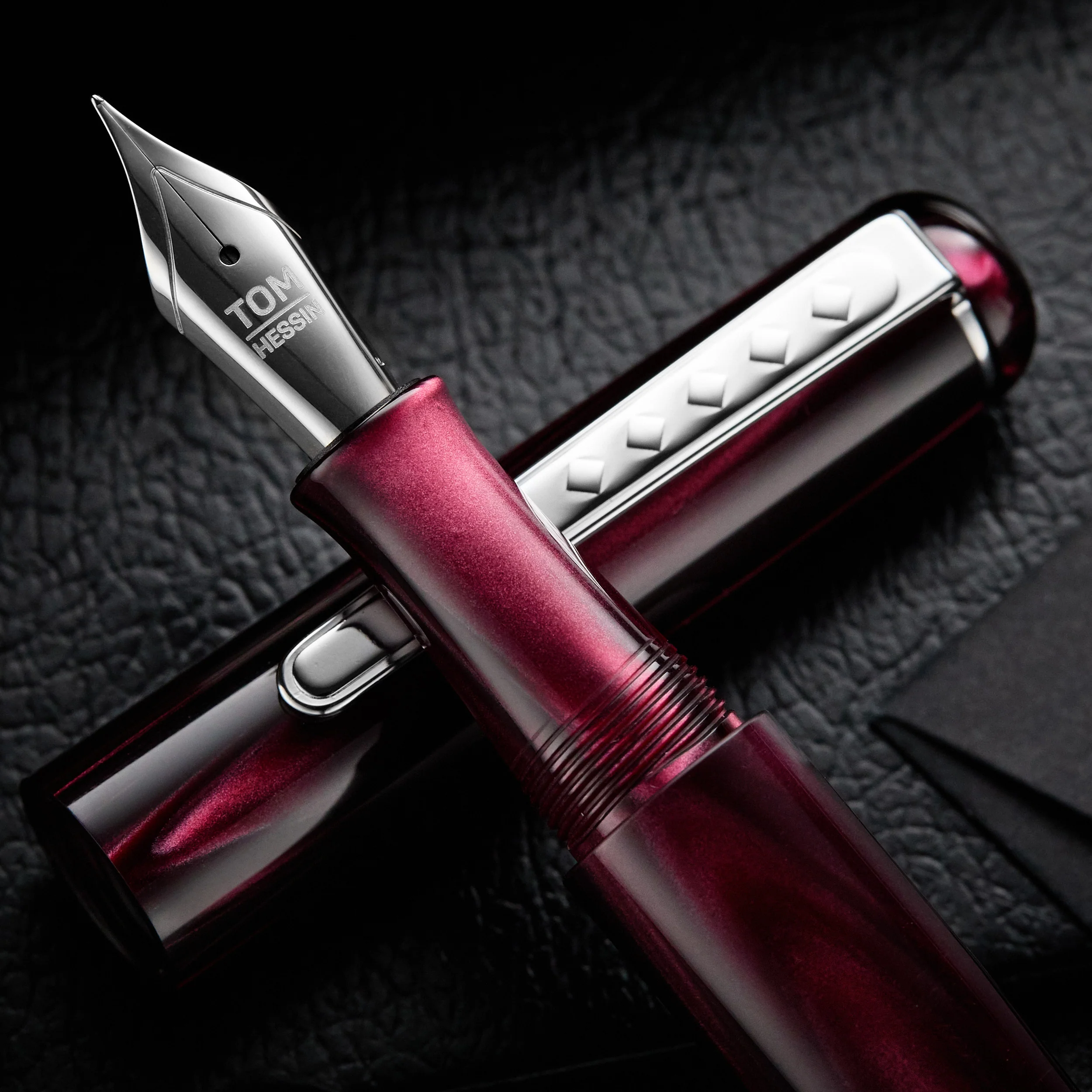 Tom Hessin Charles Fountain Pen - Castle Claret - Image 4