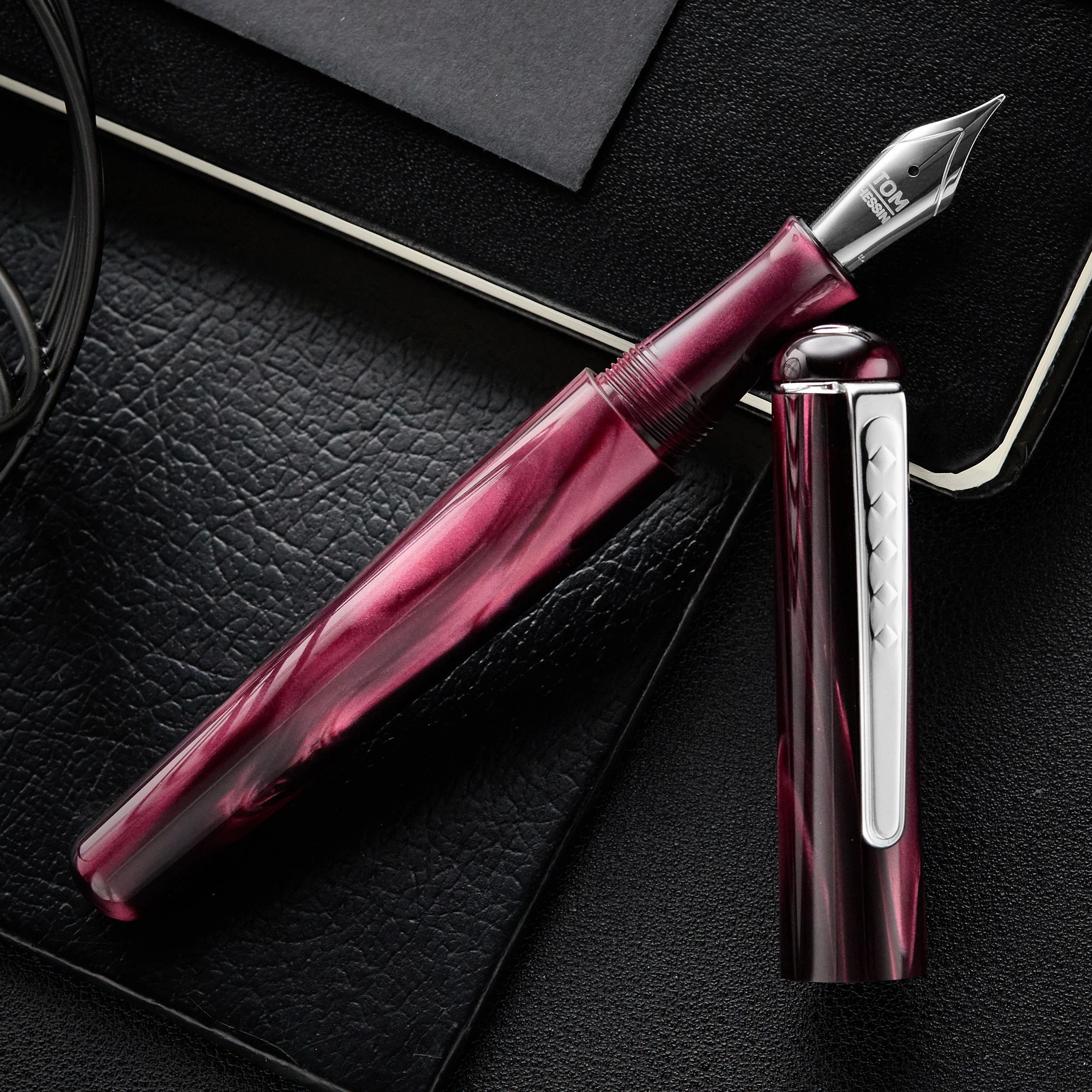 Tom Hessin Charles Fountain Pen - Castle Claret - Image 5