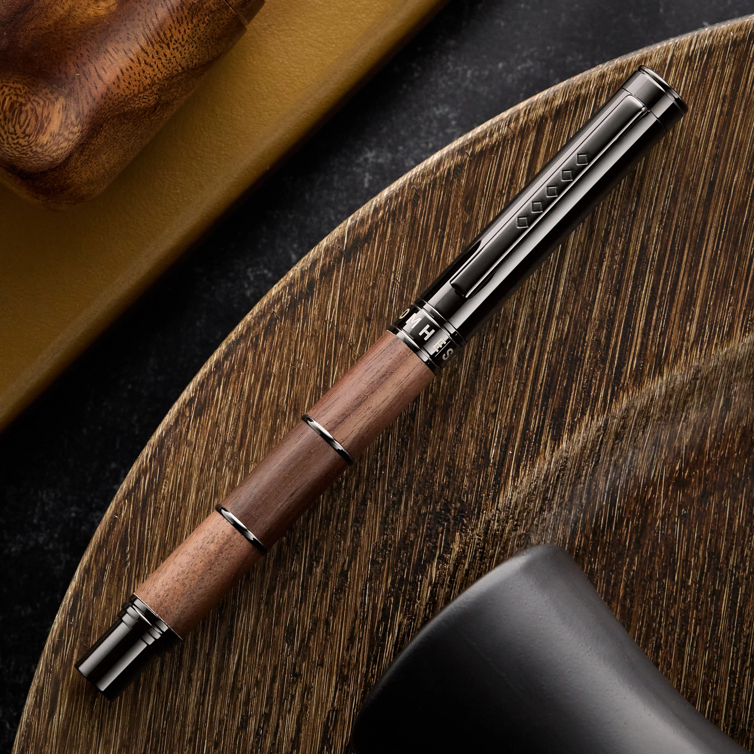 Tom Hessin Revolution Fountain Pen - Rustic - Image 6