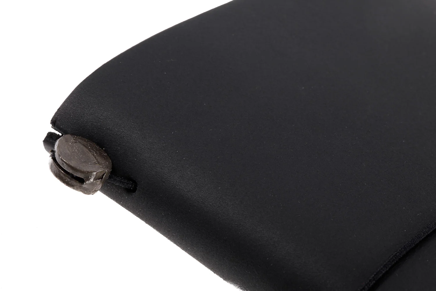 Traveler's Notebook - Black (Regular) - Image 4