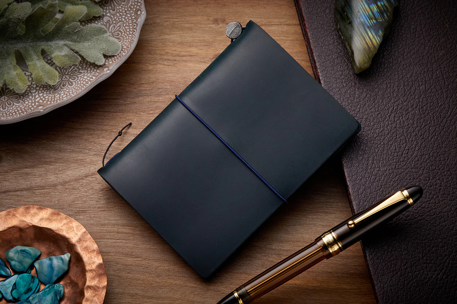 Traveler's Notebook - Blue (Passport) - Image 6