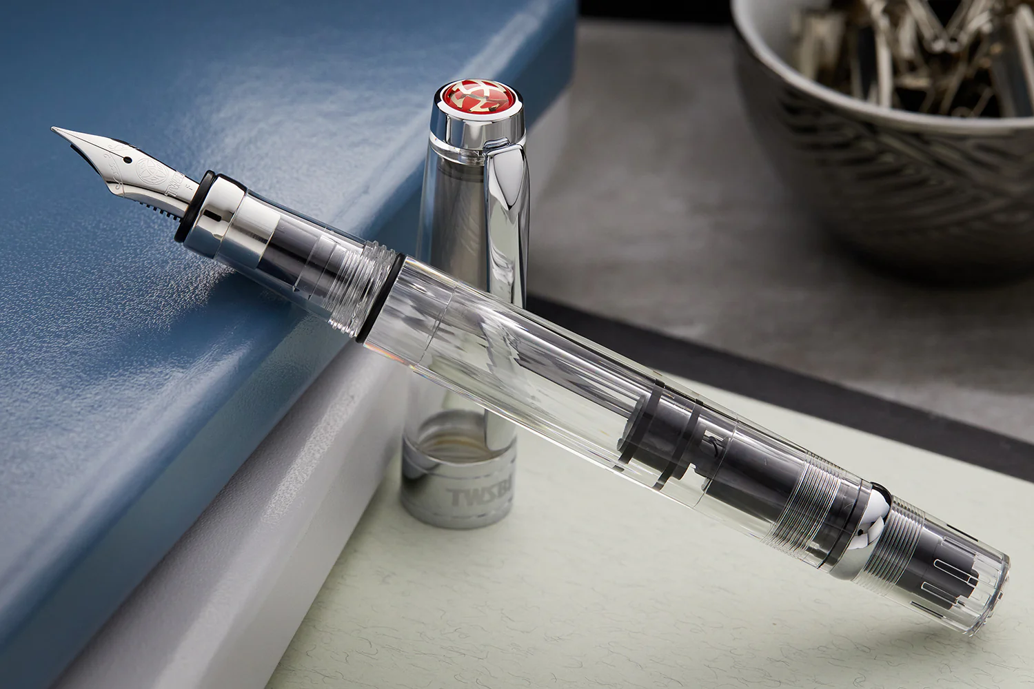 TWSBI Diamond 580 Fountain Pen - Clear - Image 6