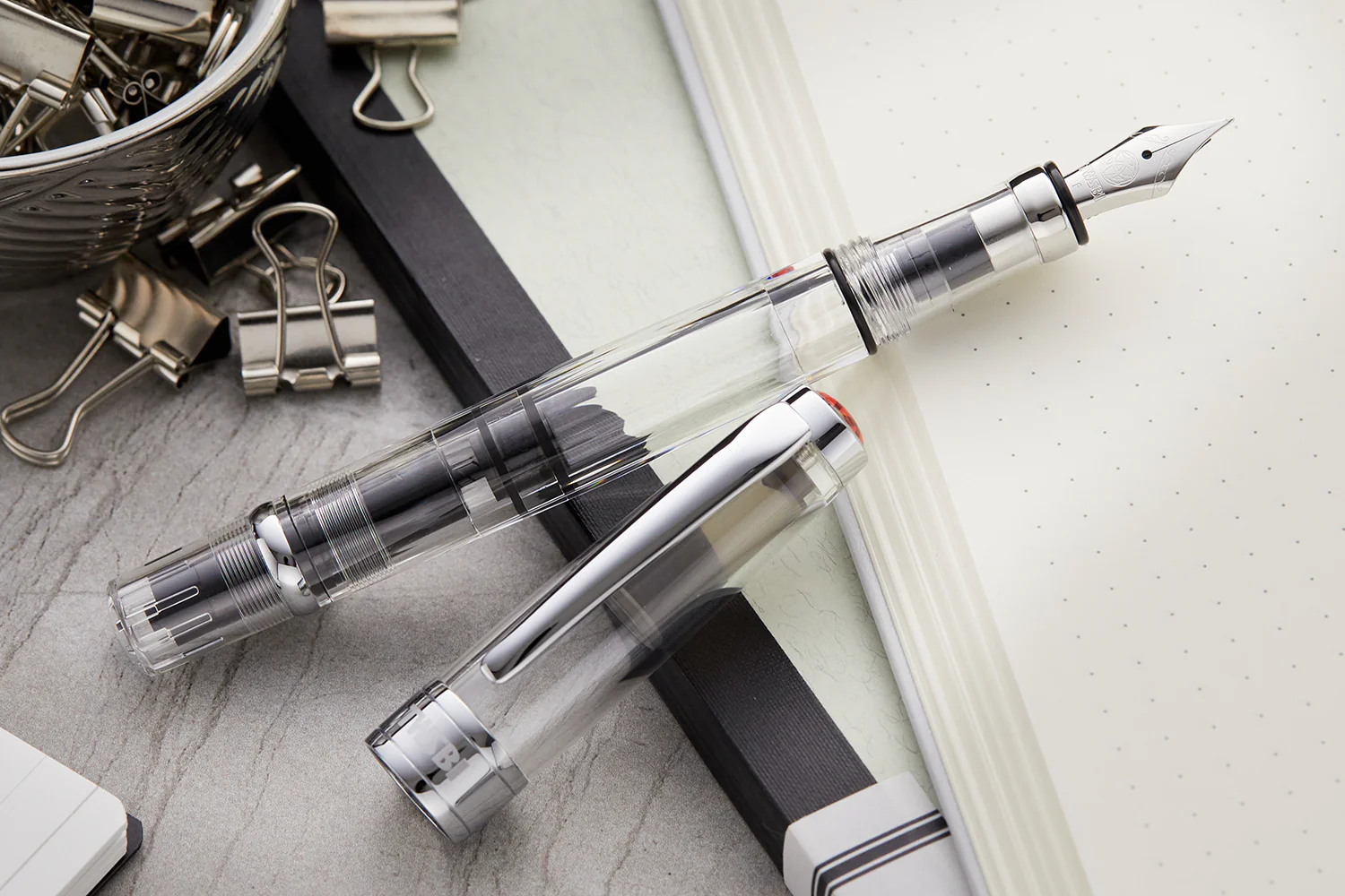 TWSBI Diamond 580 Fountain Pen - Clear - Image 7