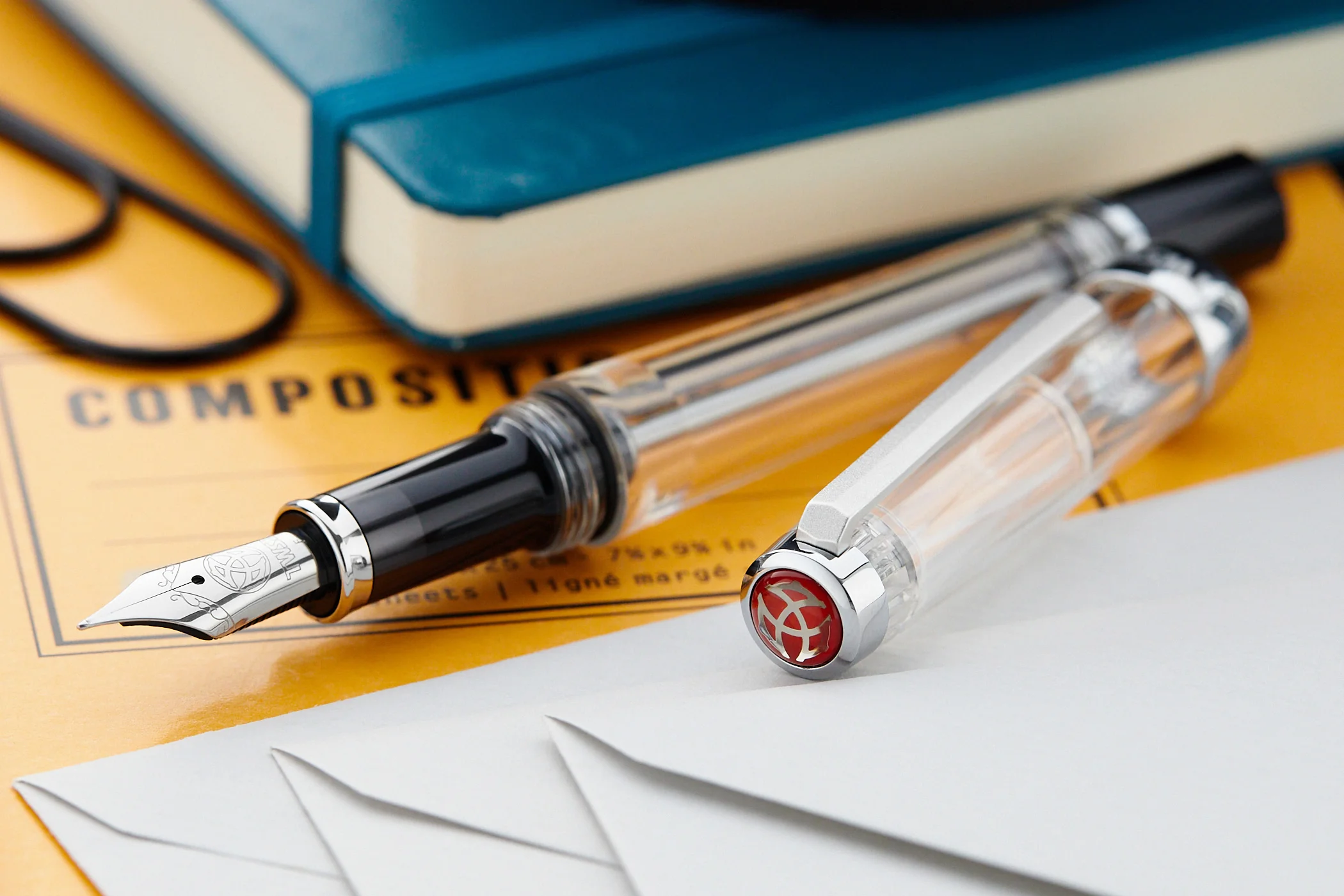 TWSBI Vac700R Fountain Pen - Clear - Image 6